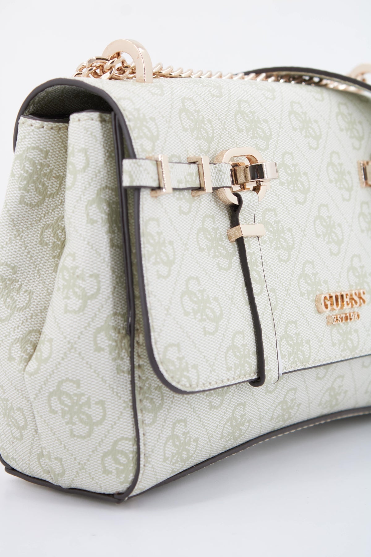 GUESS HWSG  en color VERDE  (3)