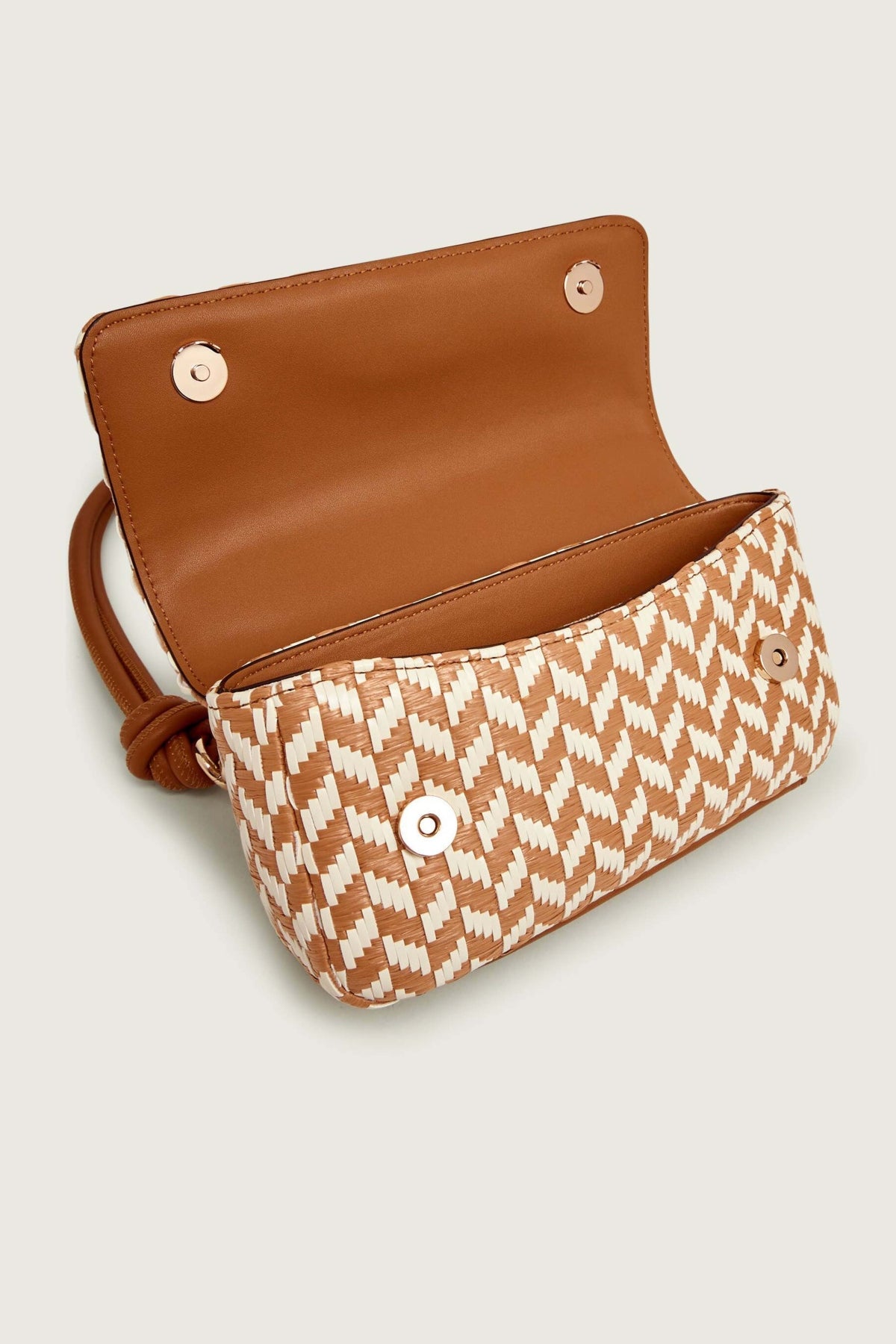 GUESS HWWG  en color MULTICOLOR  (4)