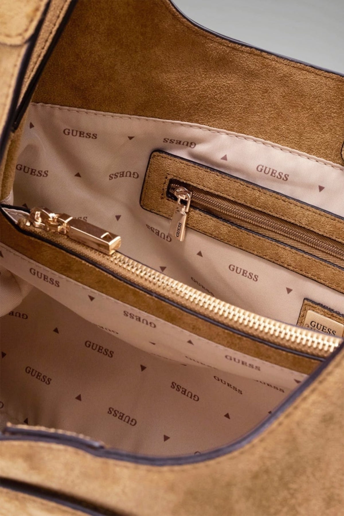 GUESS HWSG  SUNSET HOBO en color   (4)