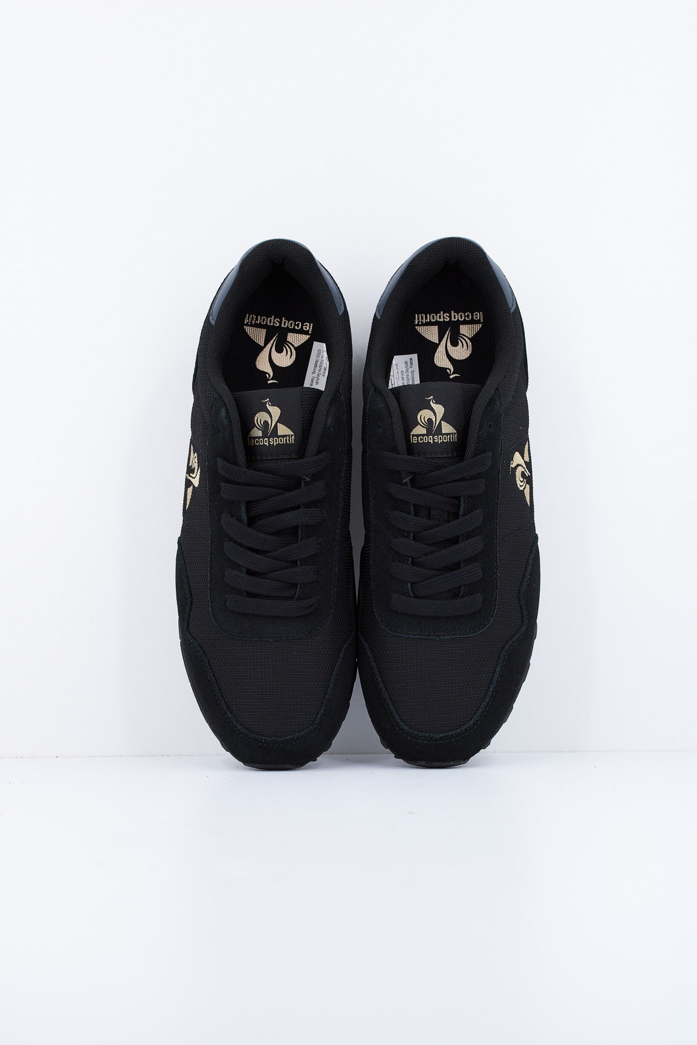 LE COQ SPORTIF ASTRA en color NEGRO  (2)
