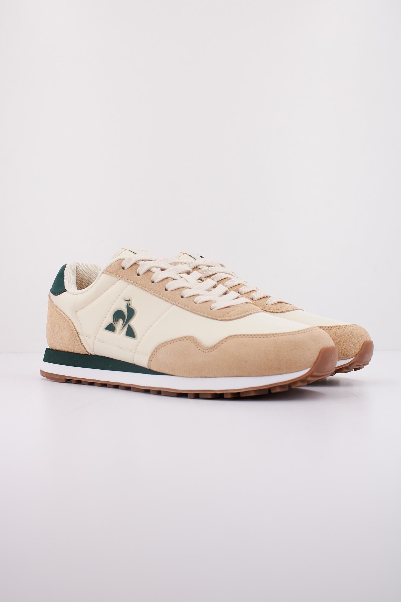 LE COQ SPORTIF ASTRA  en color MARRON  (2)