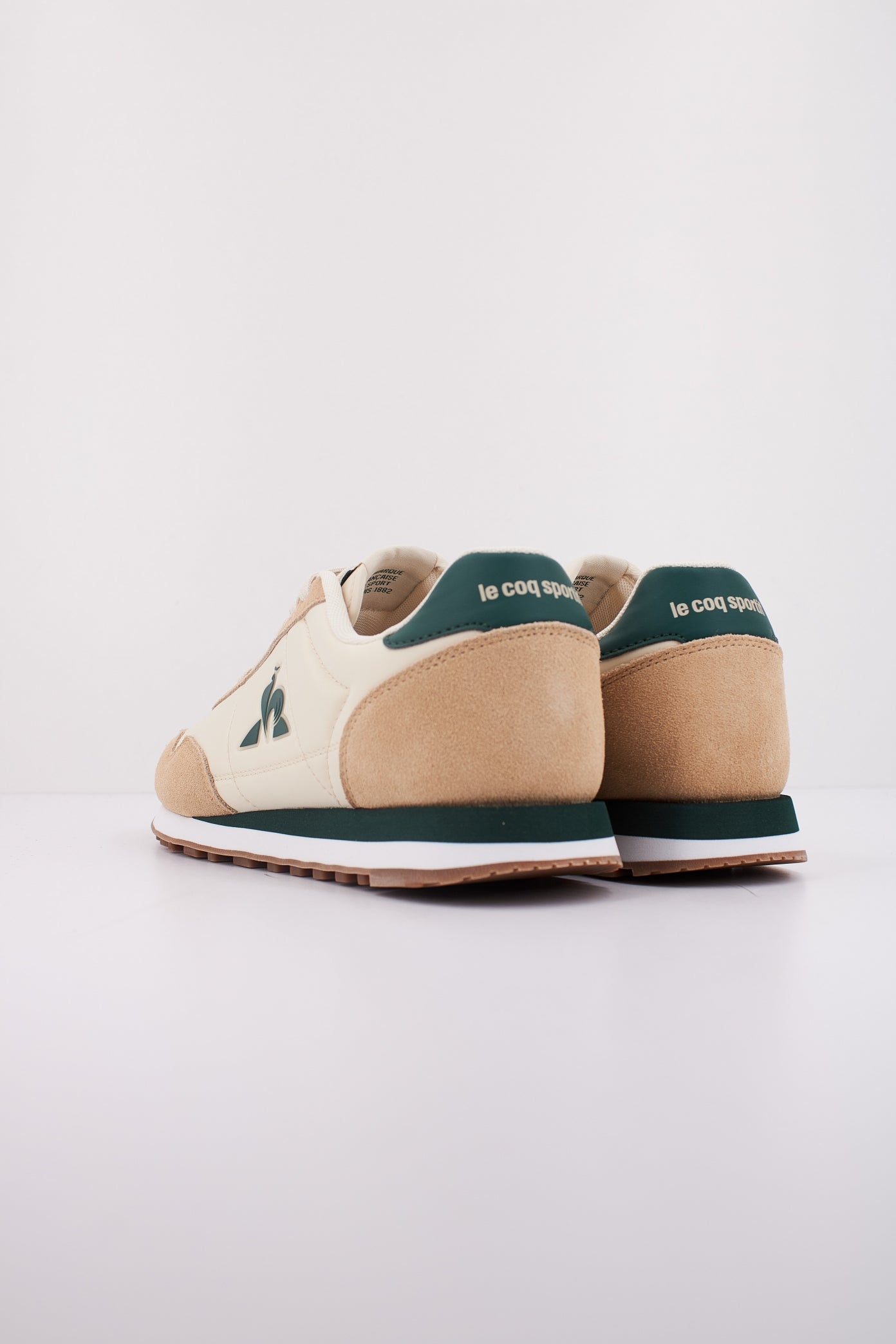 LE COQ SPORTIF ASTRA  en color MARRON  (4)