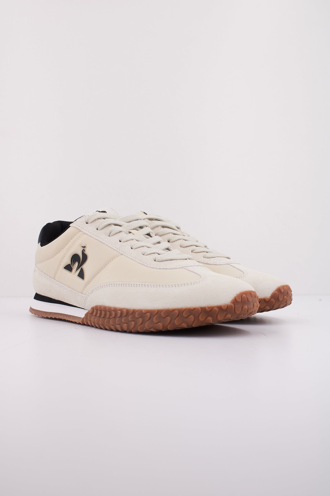 LE COQ SPORTIF VELOCE I en color BEIS  (2)