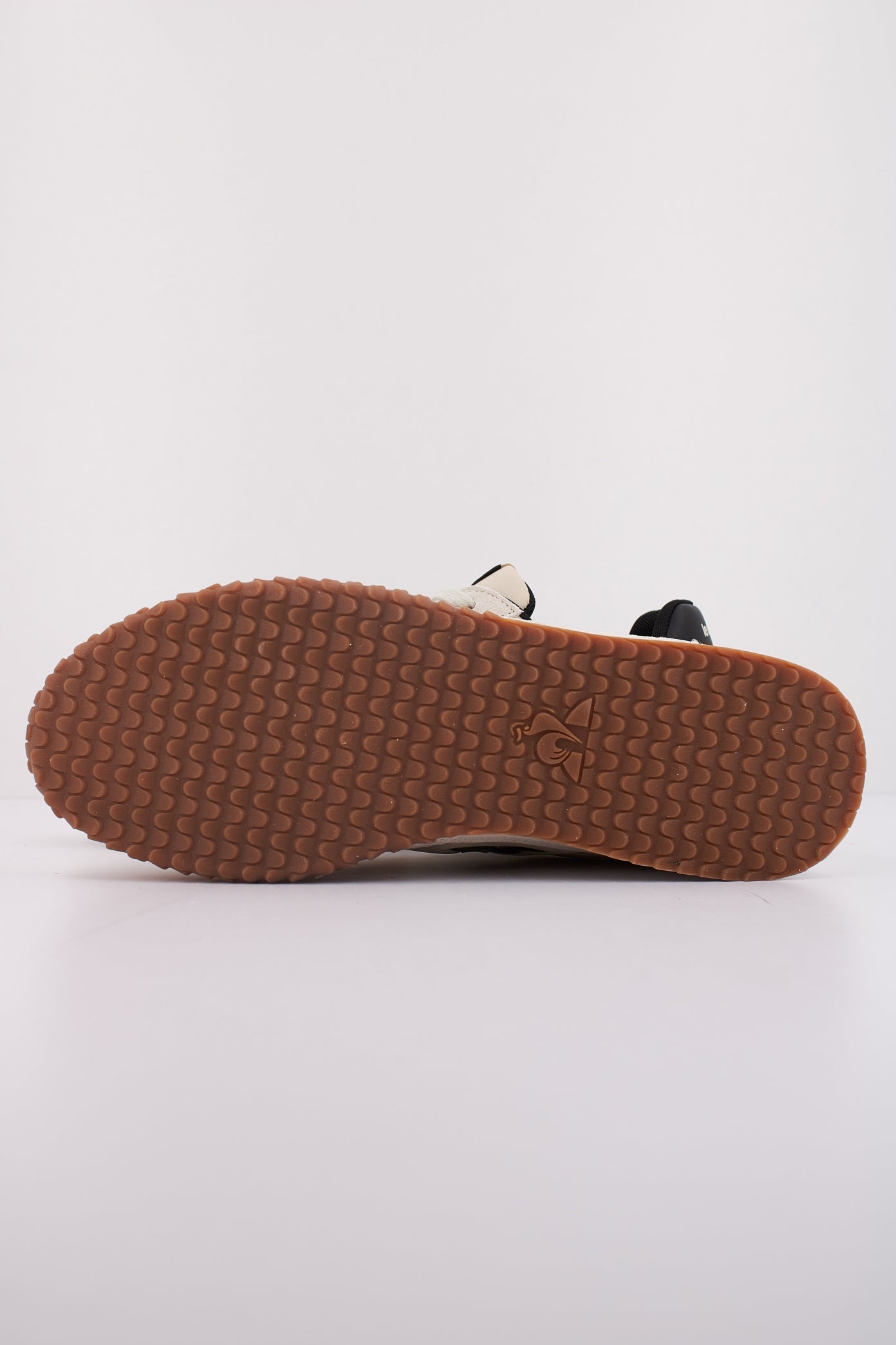 LE COQ SPORTIF VELOCE I en color BEIS  (5)