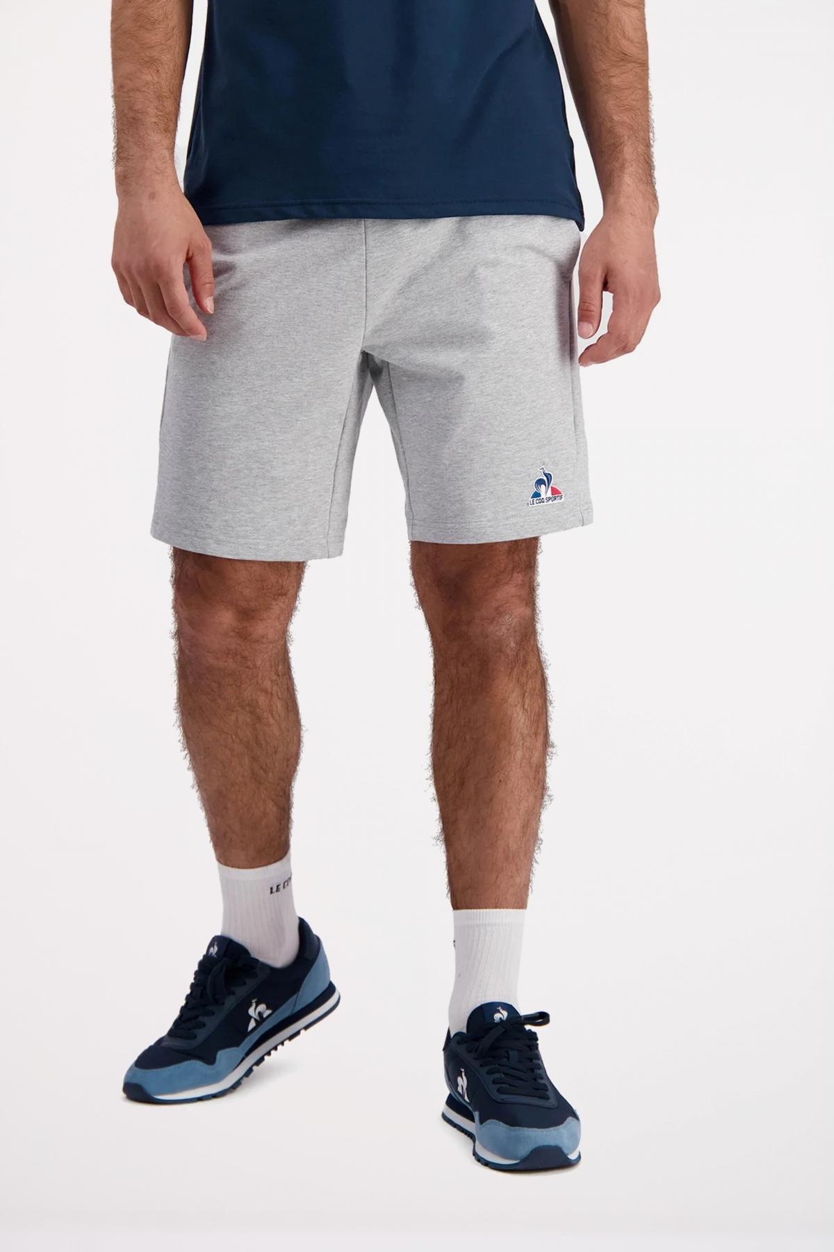 LE COQ SPORTIF ESS SHORT Nº en color GRIS  (1)