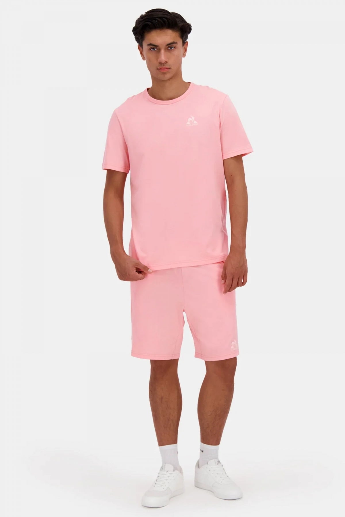 LE COQ SPORTIF CORTO BAS en color ROSA  (4)