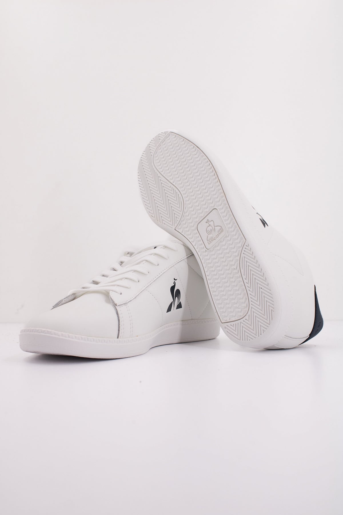 LE COQ SPORTIF COURTSET  en color BLANCO  (5)