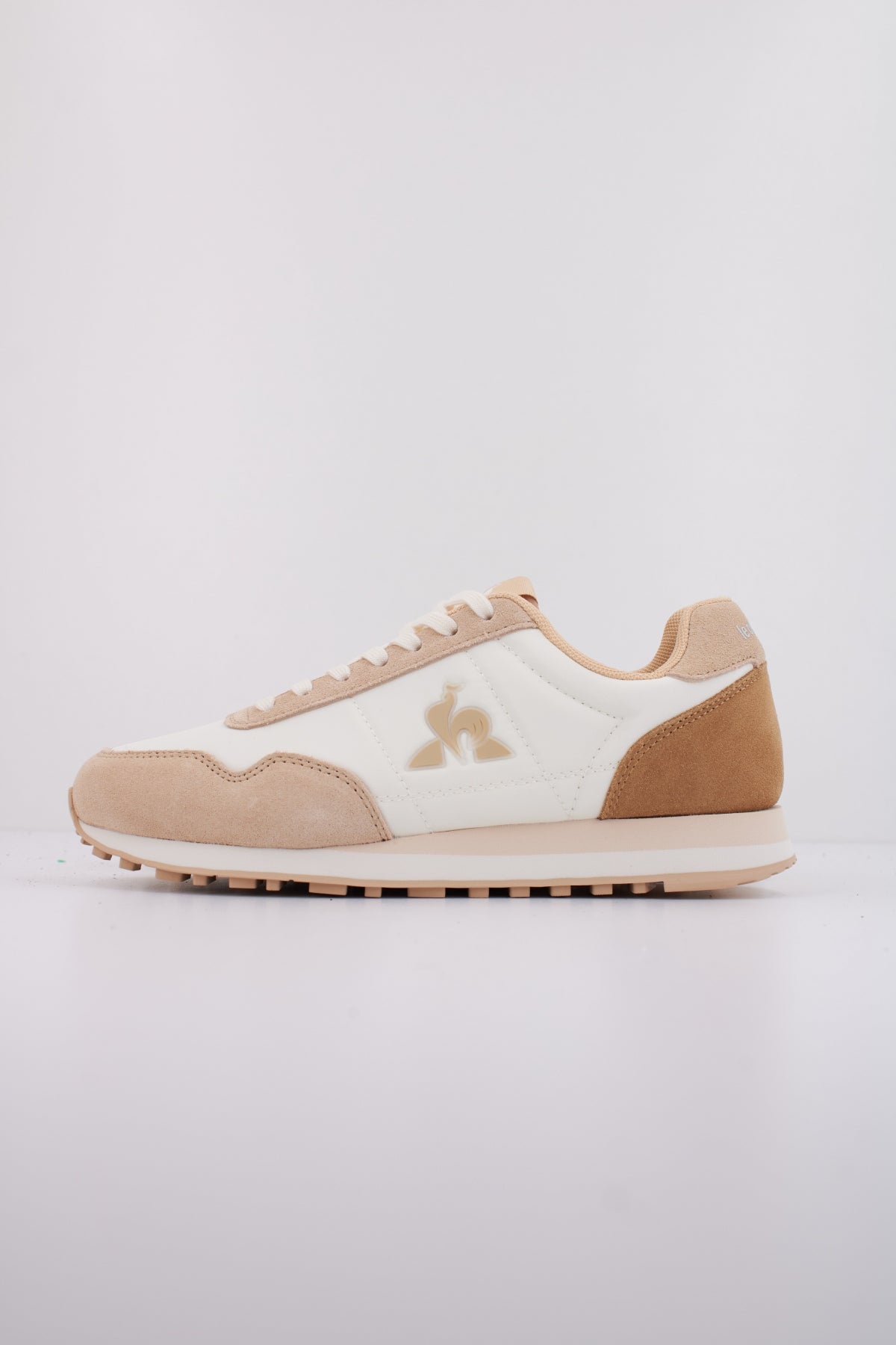 LE COQ SPORTIF ASTRA_ en color MARRON CLARO  (1)