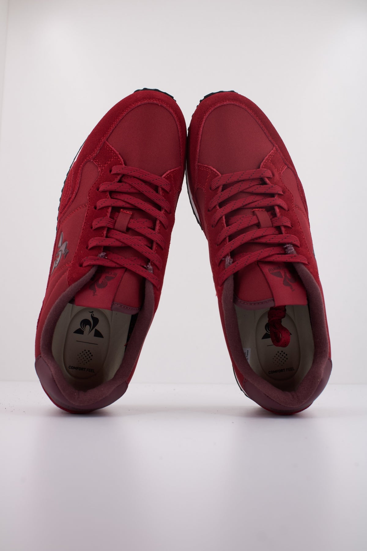 LE COQ SPORTIF JET STAR_ en color ROJO  (3)