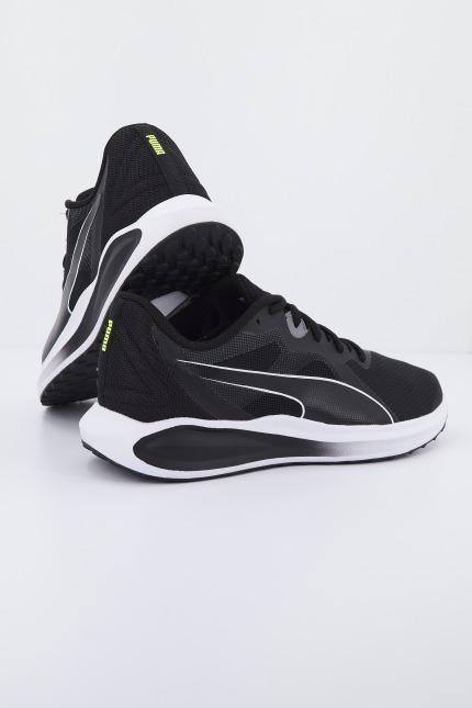 PUMA  TWITCH RUNNER en color NEGRO  (3)