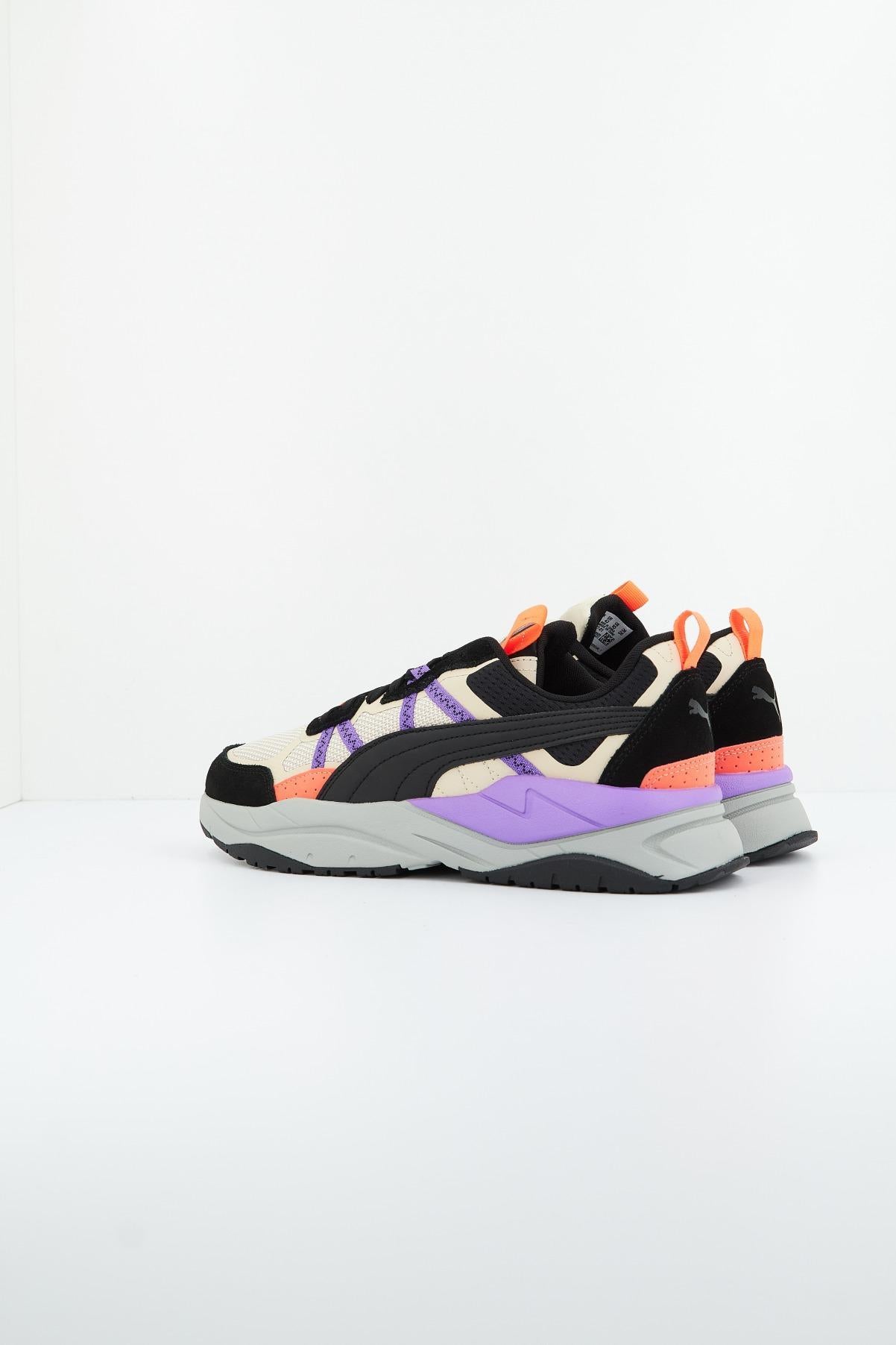 PUMA X-RAY TOUR en color NEGRO  (3)