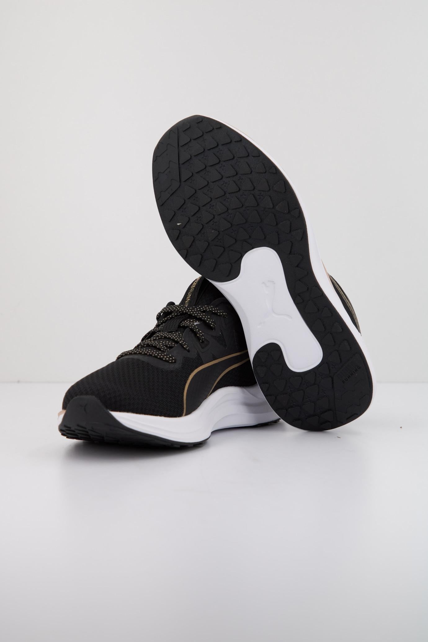 PUMA REFLECT LITE MOLTEN METAL en color NEGRO  (4)