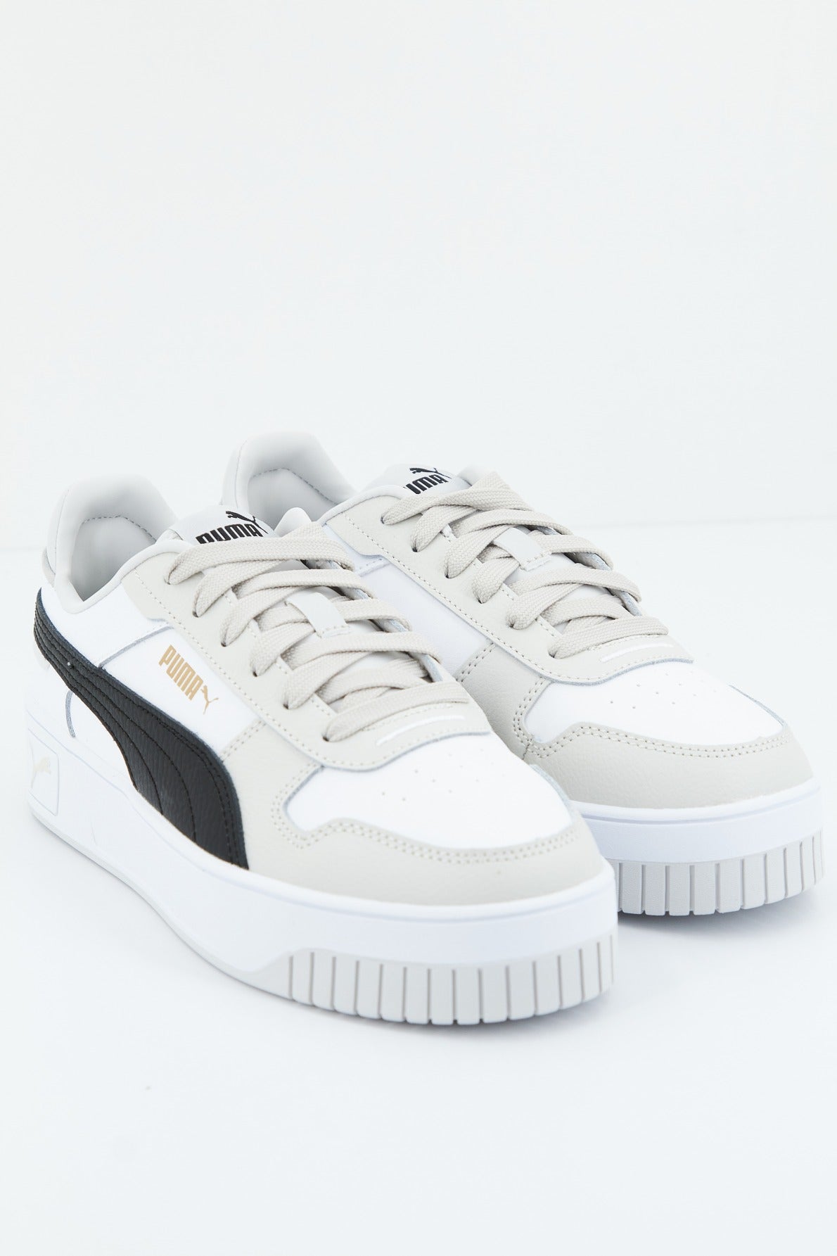 PUMA  CARINA STREET en color BLANCO  (1)