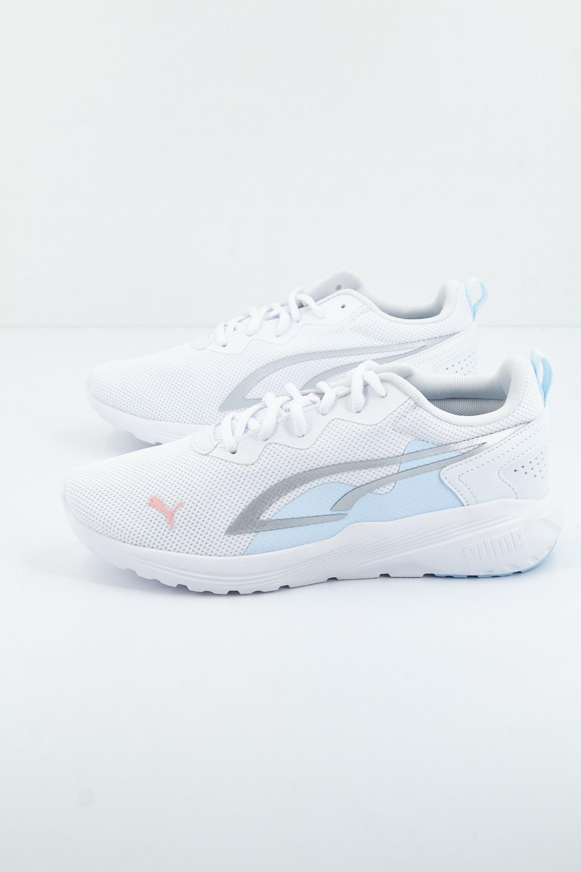 PUMA ALL-DAY ACTIVE en color BLANCO  (1)