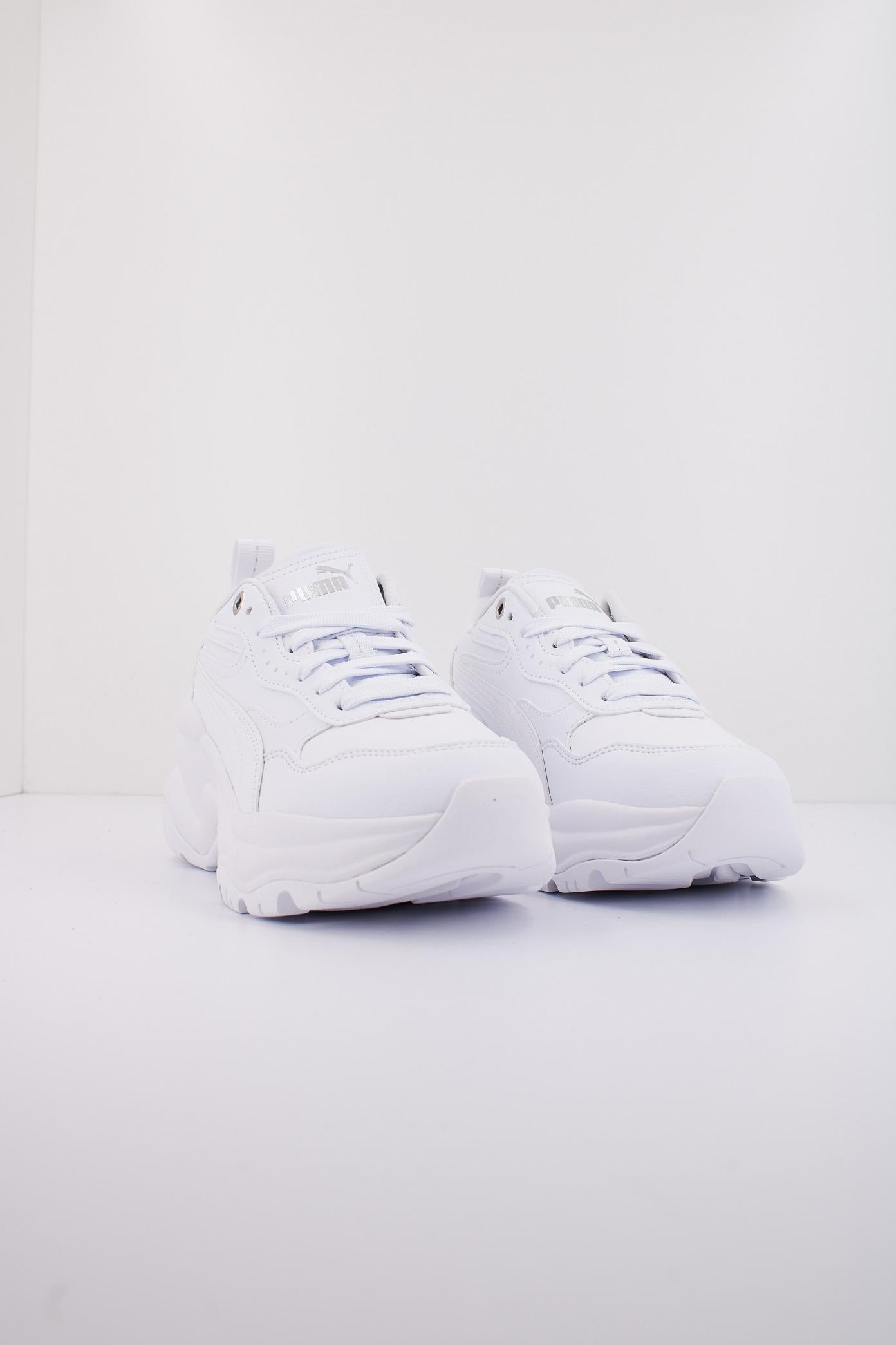 PUMA CILIA WEDGE en color BLANCO  (2)