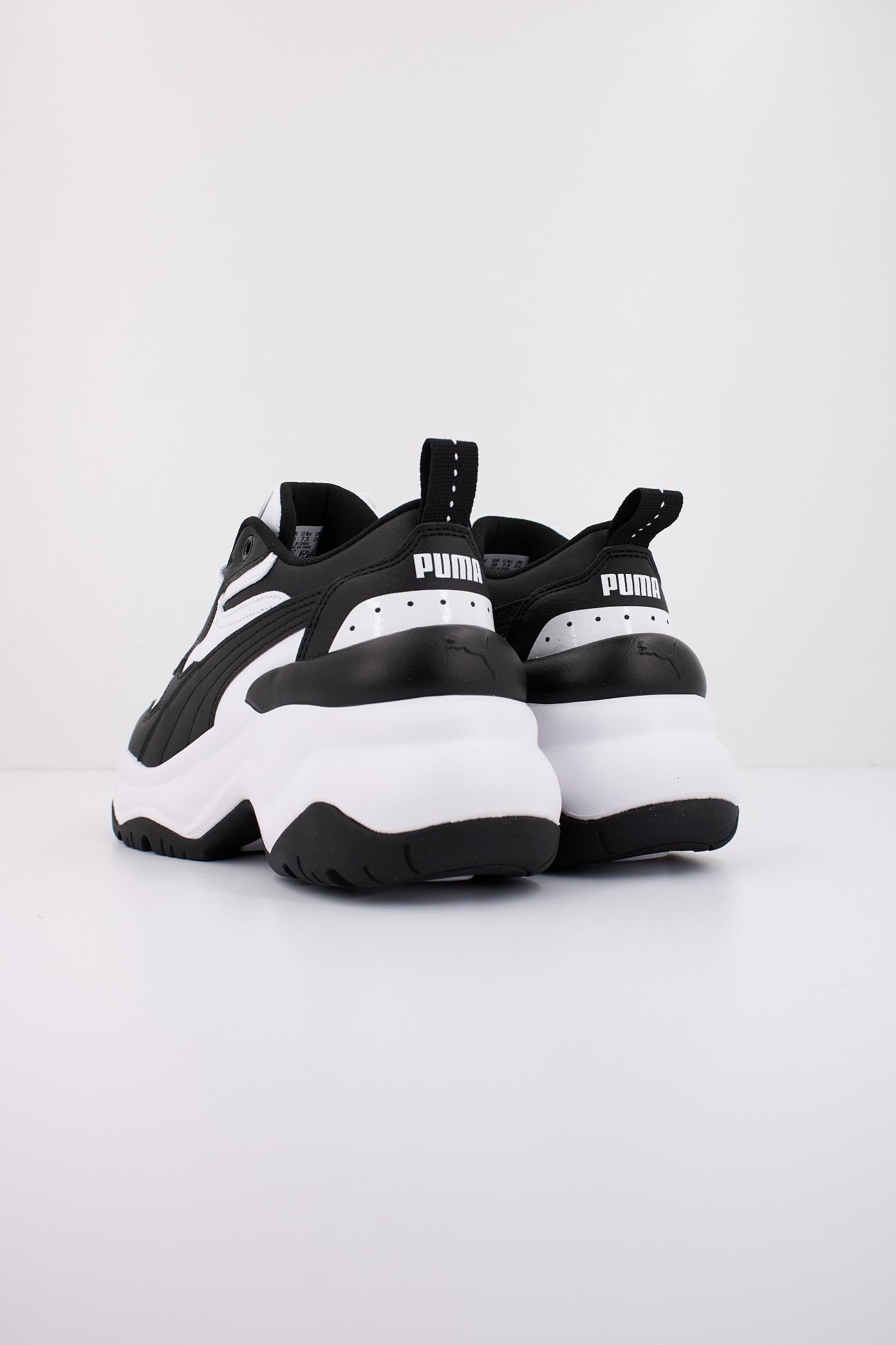 PUMA CILIA WEDGE en color NEGRO  (3)