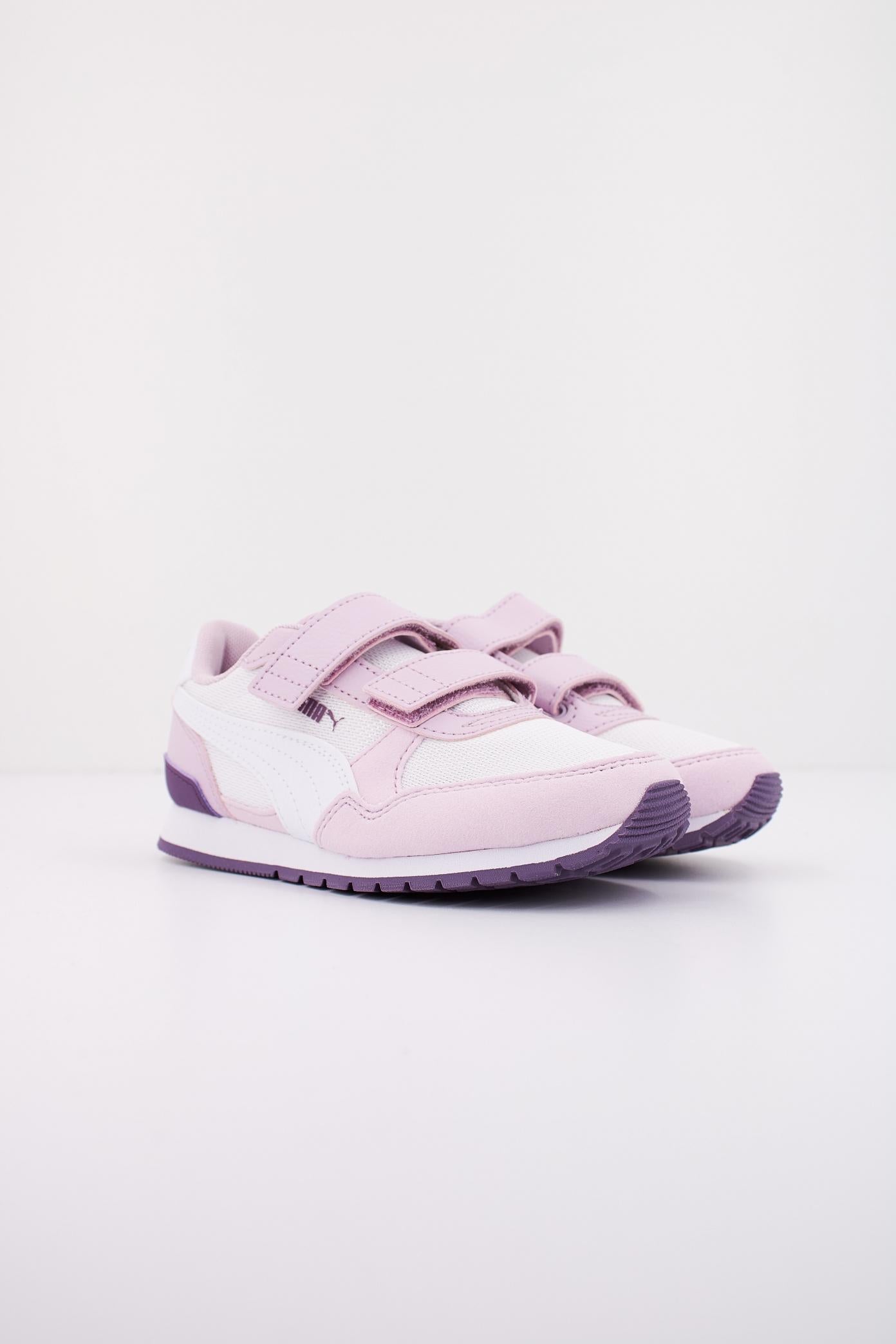PUMA RUNNER V MESH en color ROSA  (2)