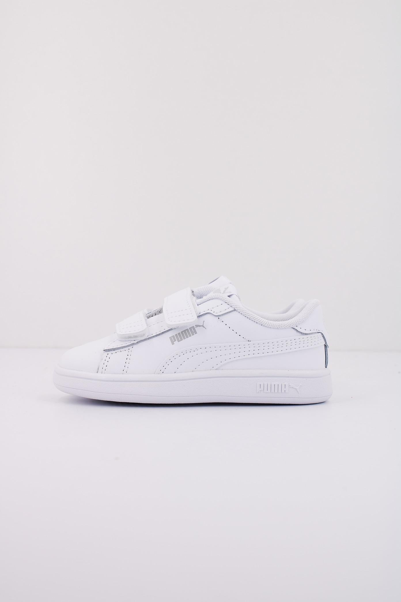 PUMA SMASH . en color BLANCO  (1)