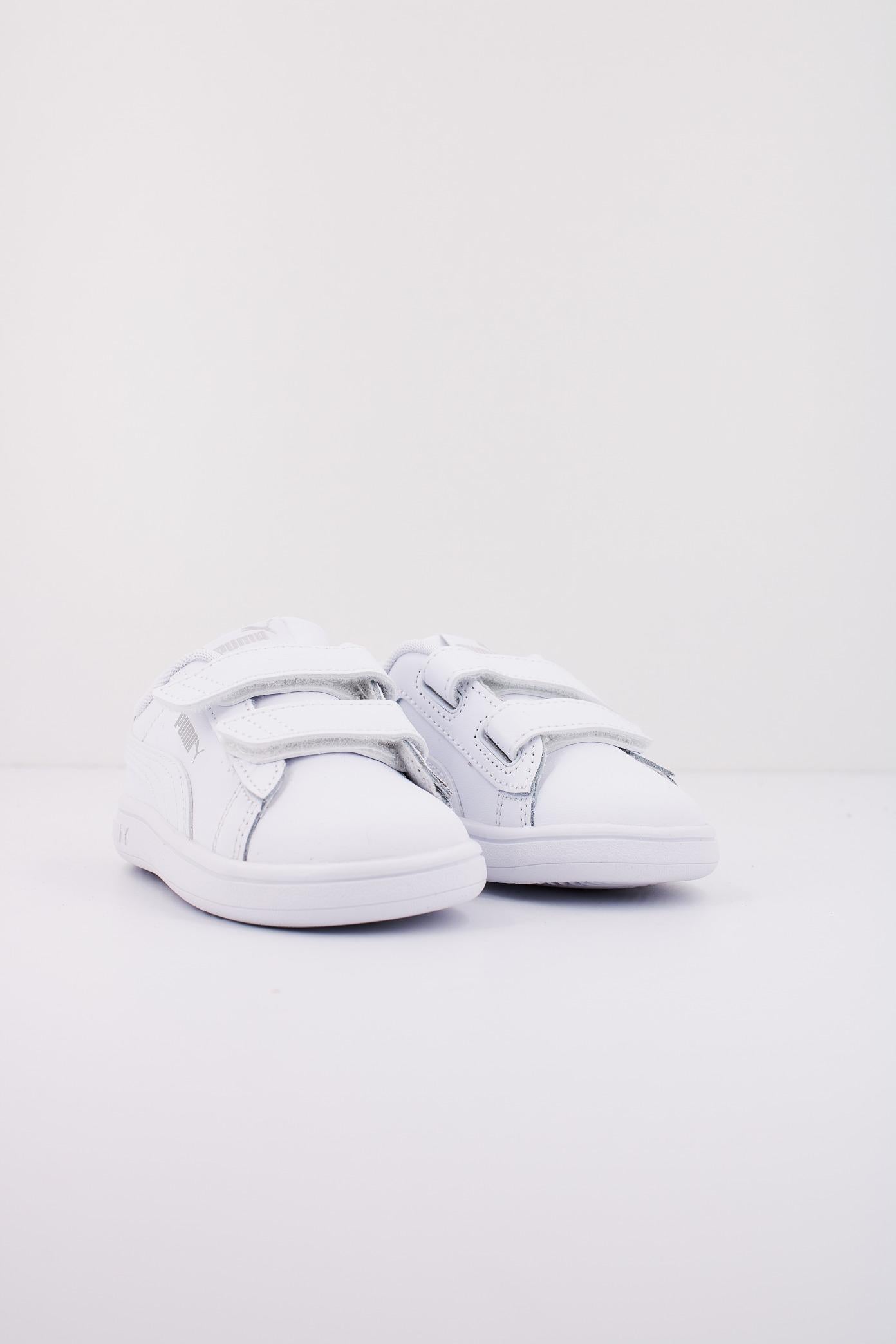 PUMA SMASH . en color BLANCO  (2)