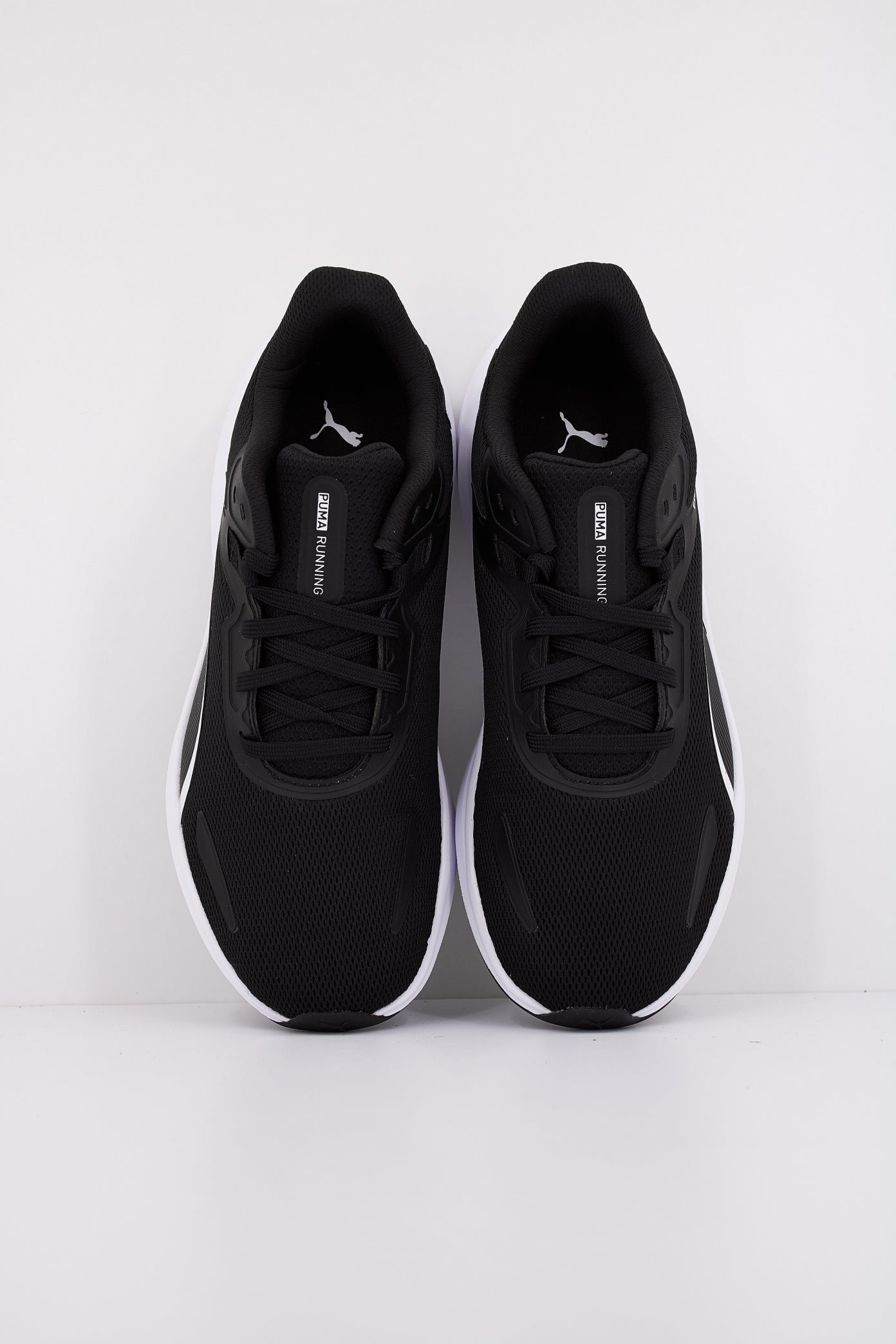 PUMA SKYROCKET LITE en color NEGRO  (3)
