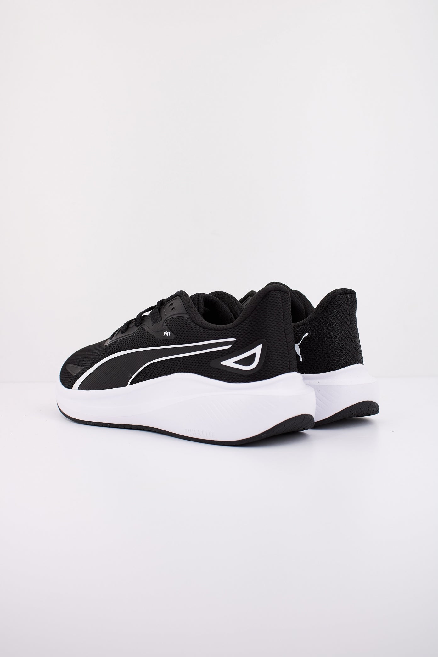 PUMA SKYROCKET LITE en color NEGRO  (4)