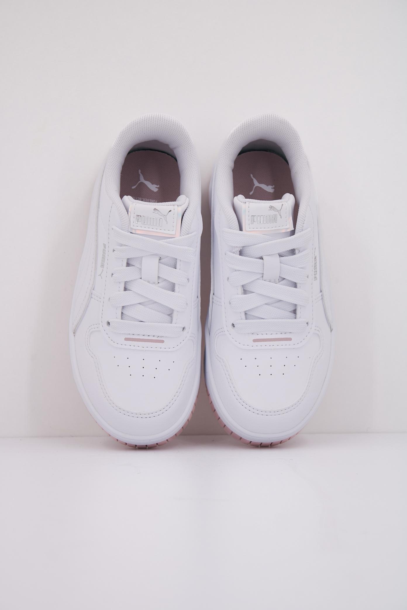 PUMA CARINA STREET HOLO . PS en color BLANCO  (3)