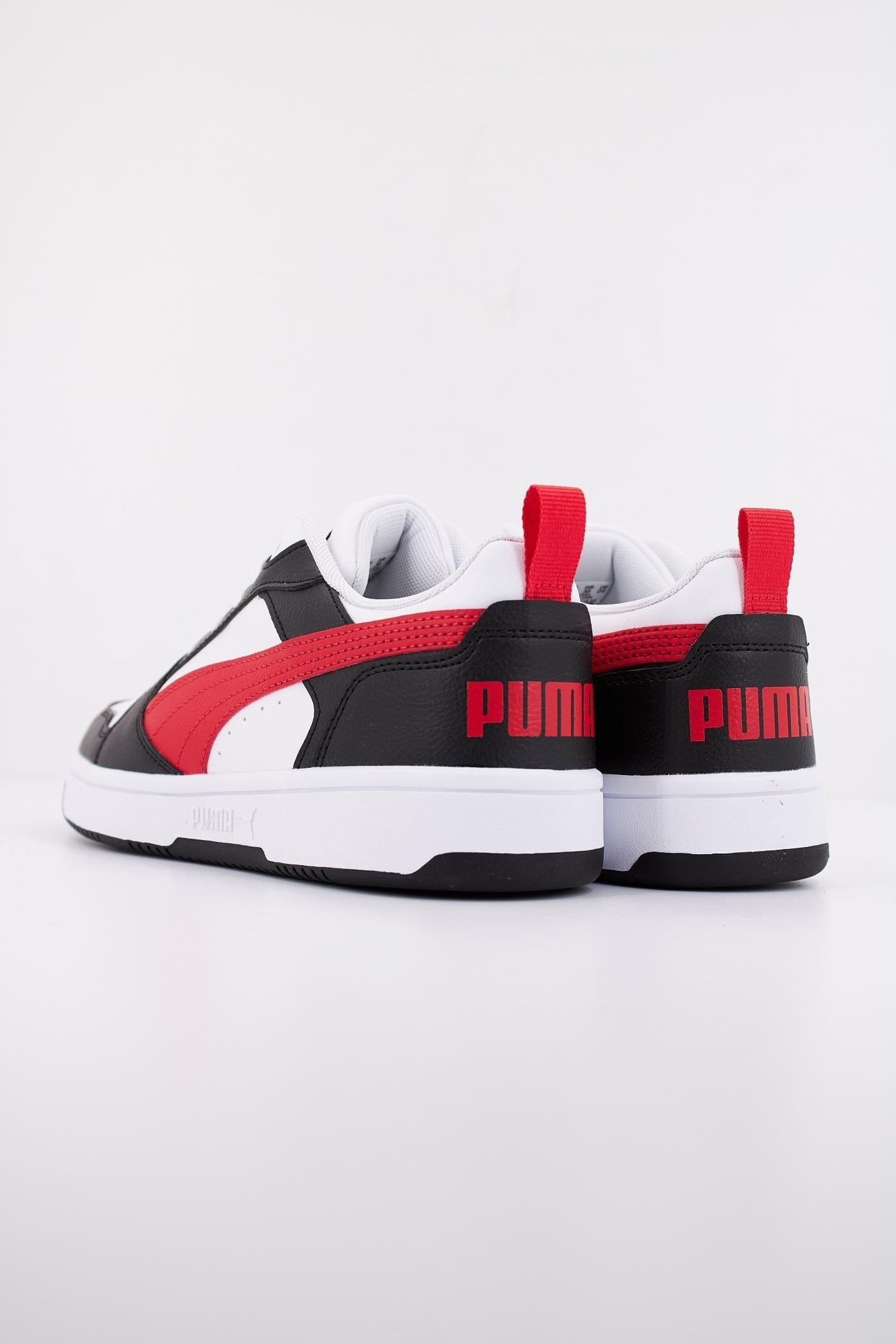 PUMA  REBOUND V LO JR en color BLANCO  (4)