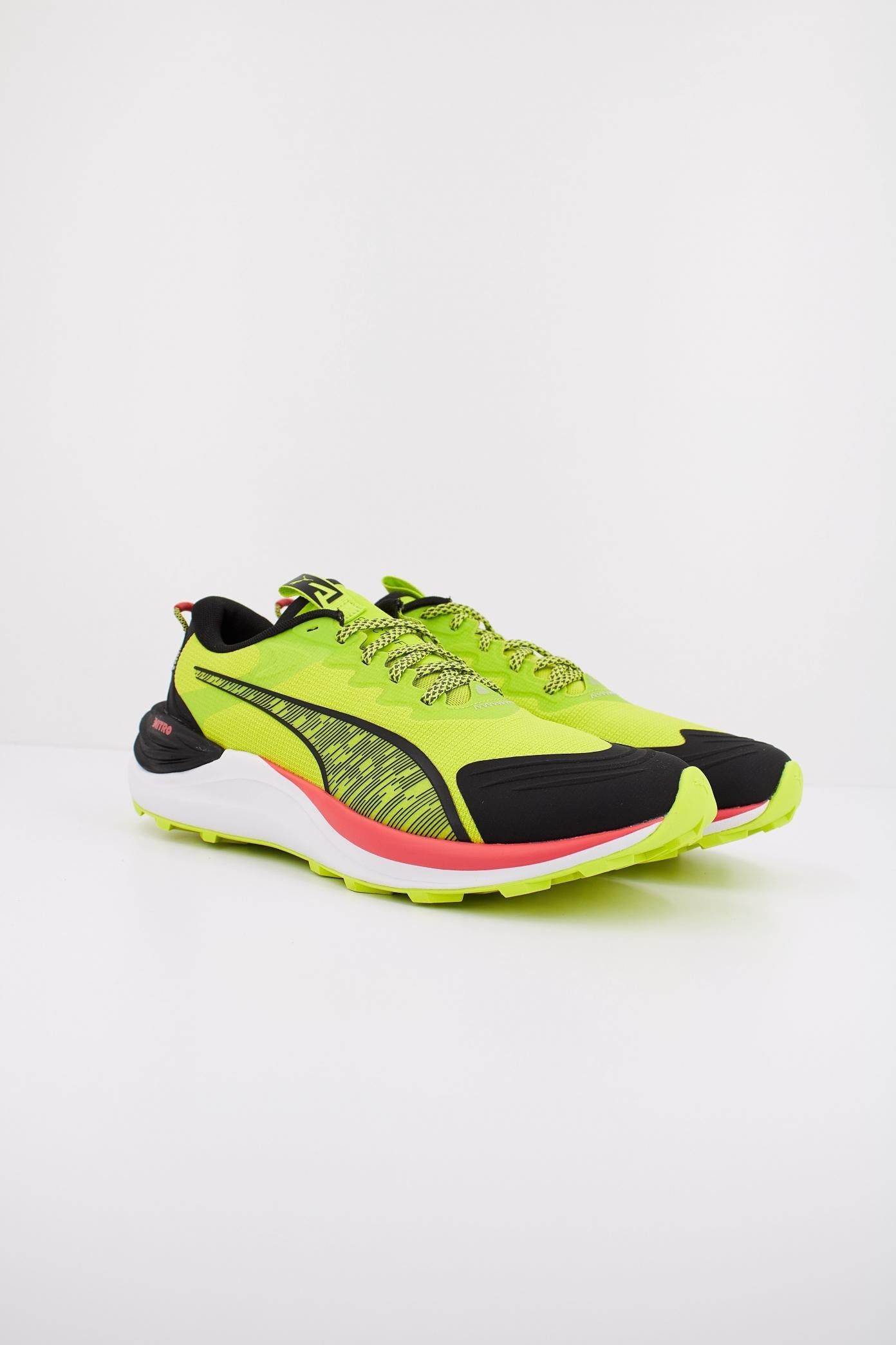 PUMA ELECTRIFY NITRO  TR en color VERDE  (2)