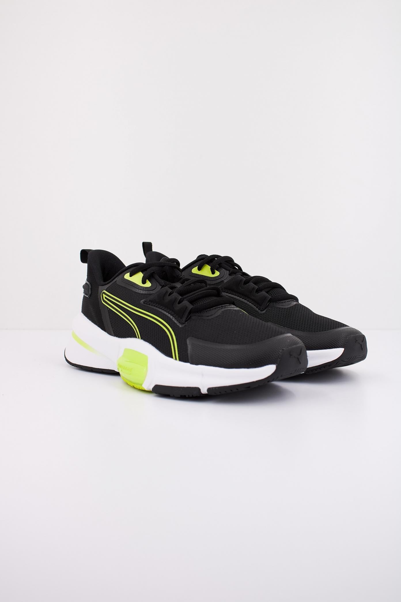 PUMA PWRFRAME TR  WNS en color NEGRO  (2)