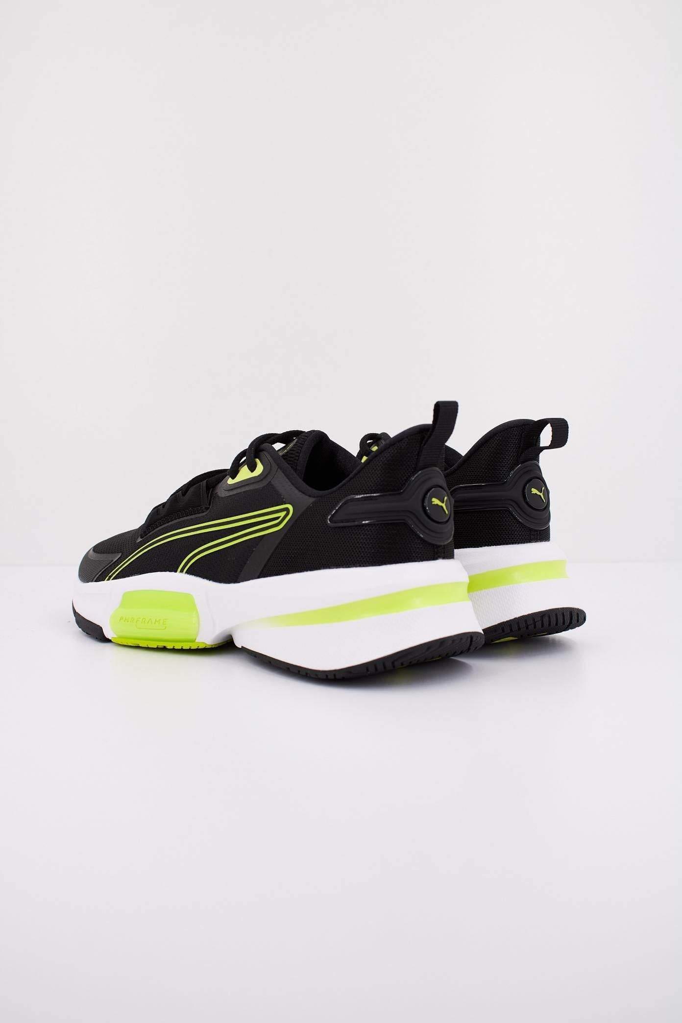 PUMA PWRFRAME TR  WNS en color NEGRO  (4)