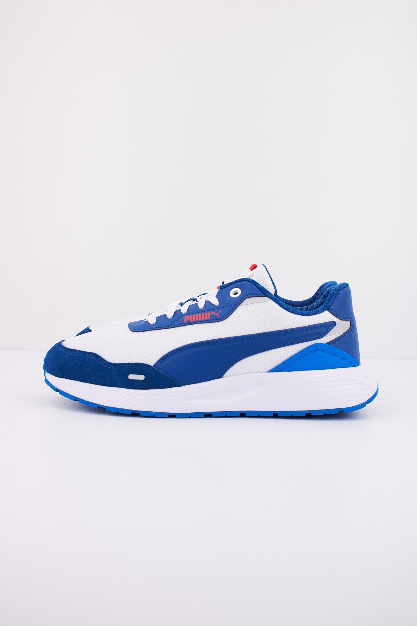 PUMA RUNTAMED en color BLANCO  (1)