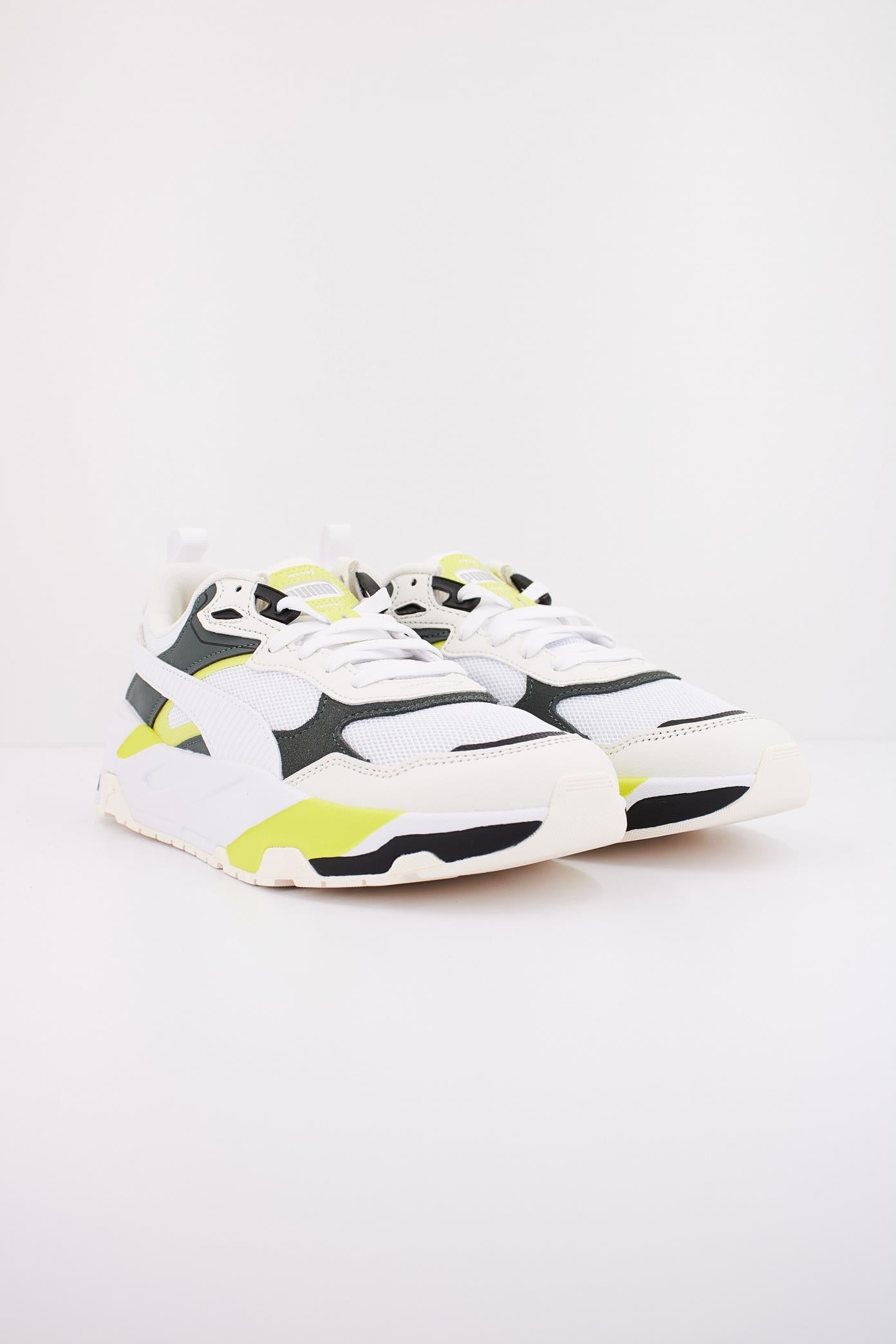 PUMA TRINITY en color BLANCO  (2)