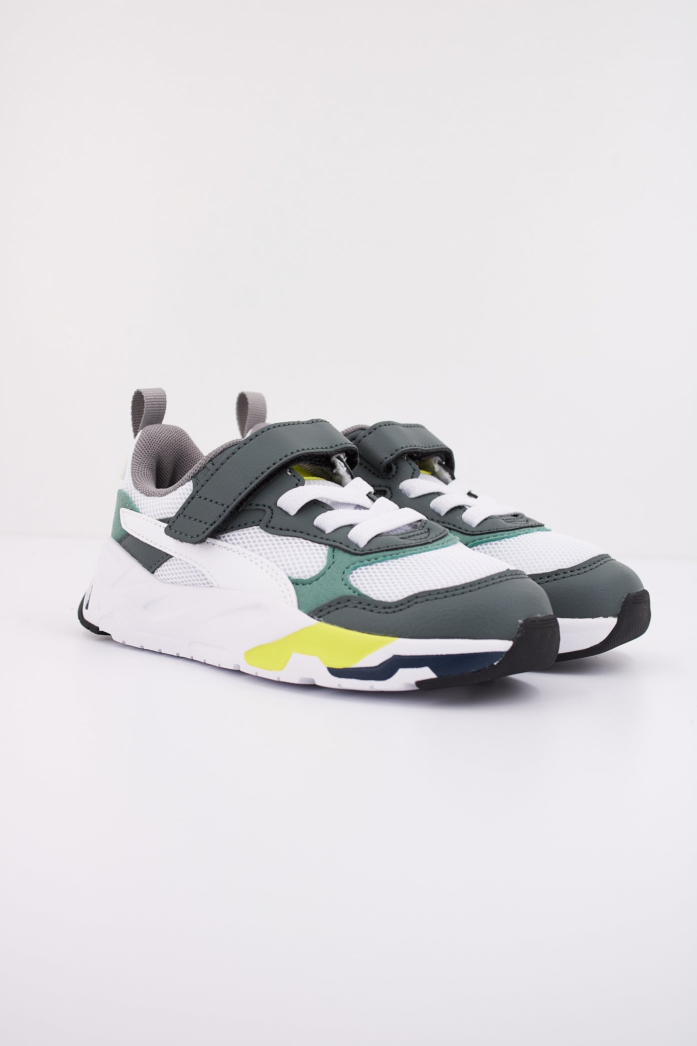 PUMA TRINITY AC+ PS en color GRIS  (2)
