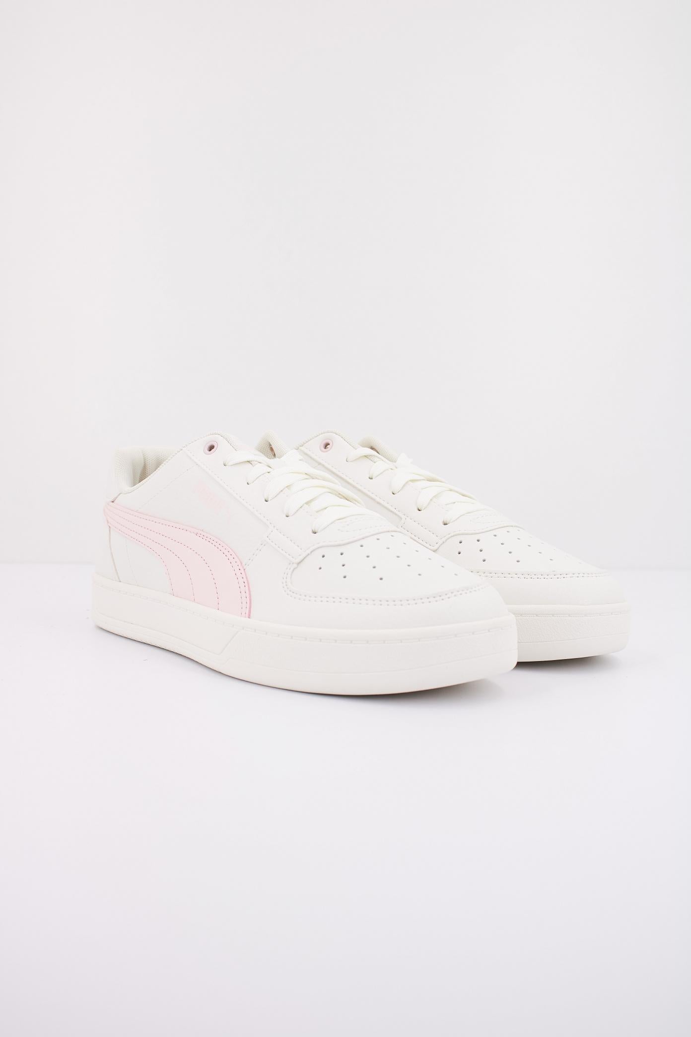 PUMA PUMA CAVEN . en color BLANCO  (2)