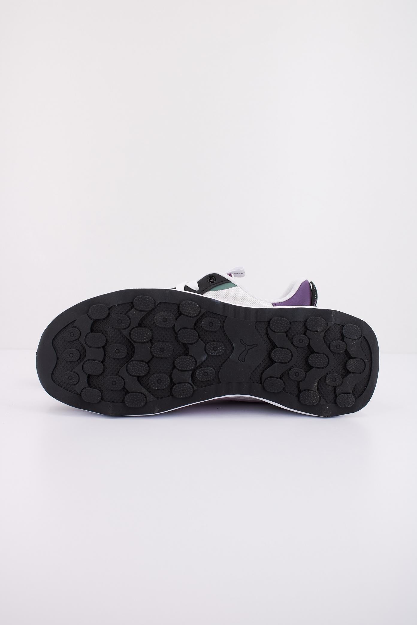 PUMA RUNTAMED PLATFORM en color VIOLETA  (5)