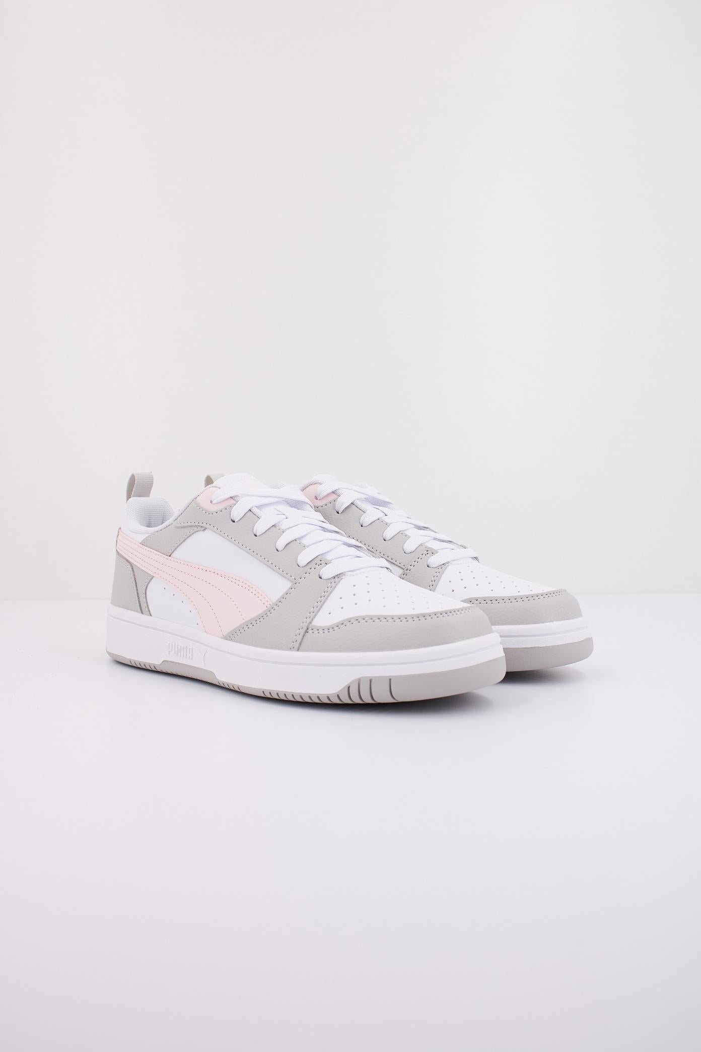 PUMA REBOUND V LOW en color BLANCO  (2)