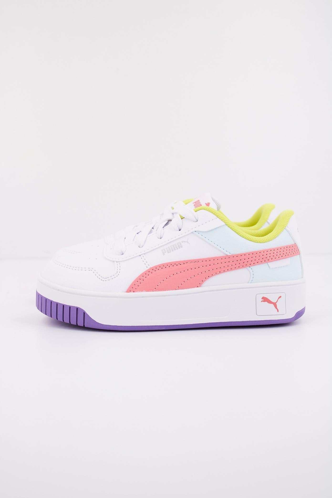 PUMA CARINA STREET PS en color BLANCO  (1)