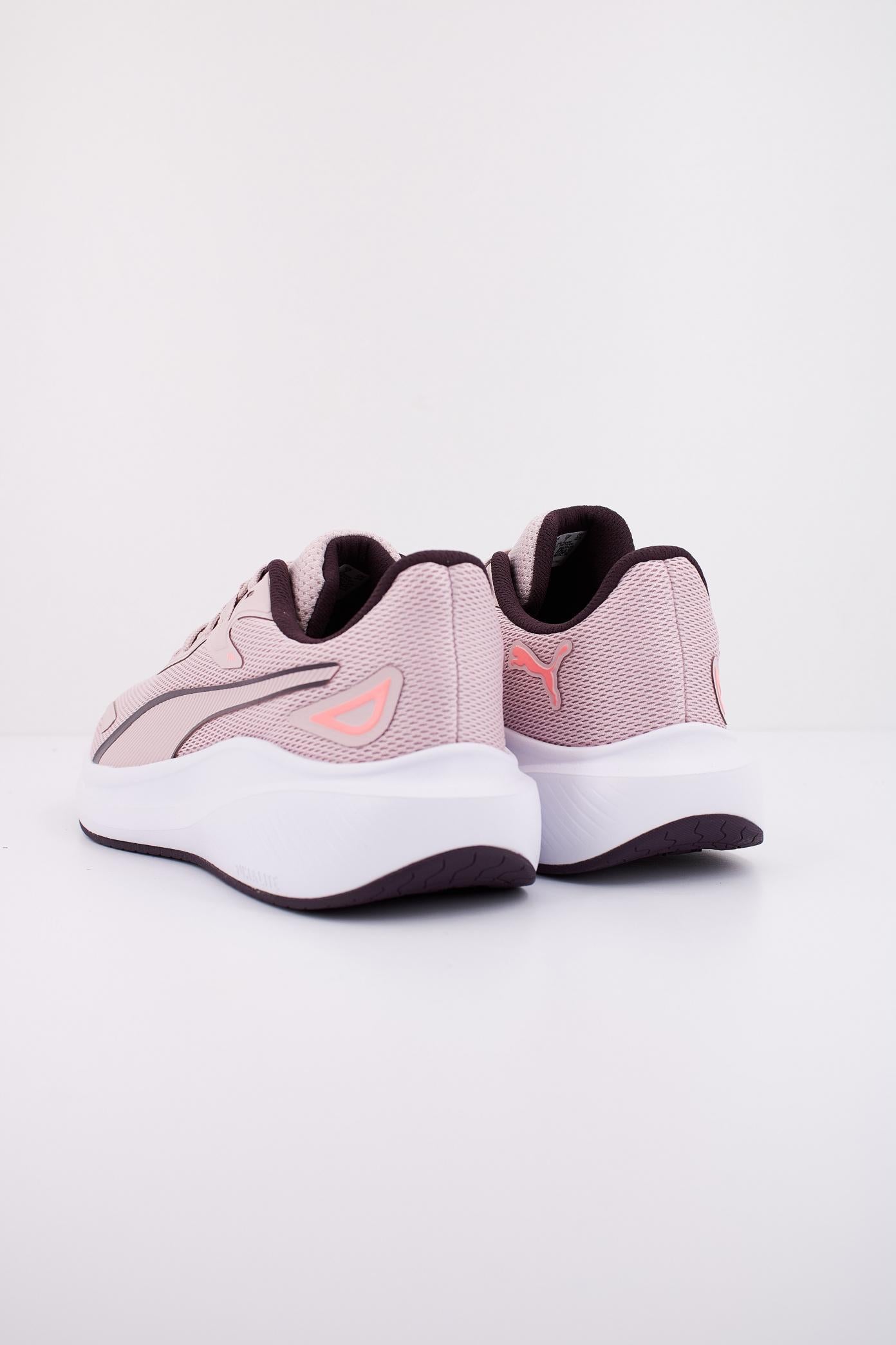 PUMA SKYROCKET LITE en color ROSA  (4)