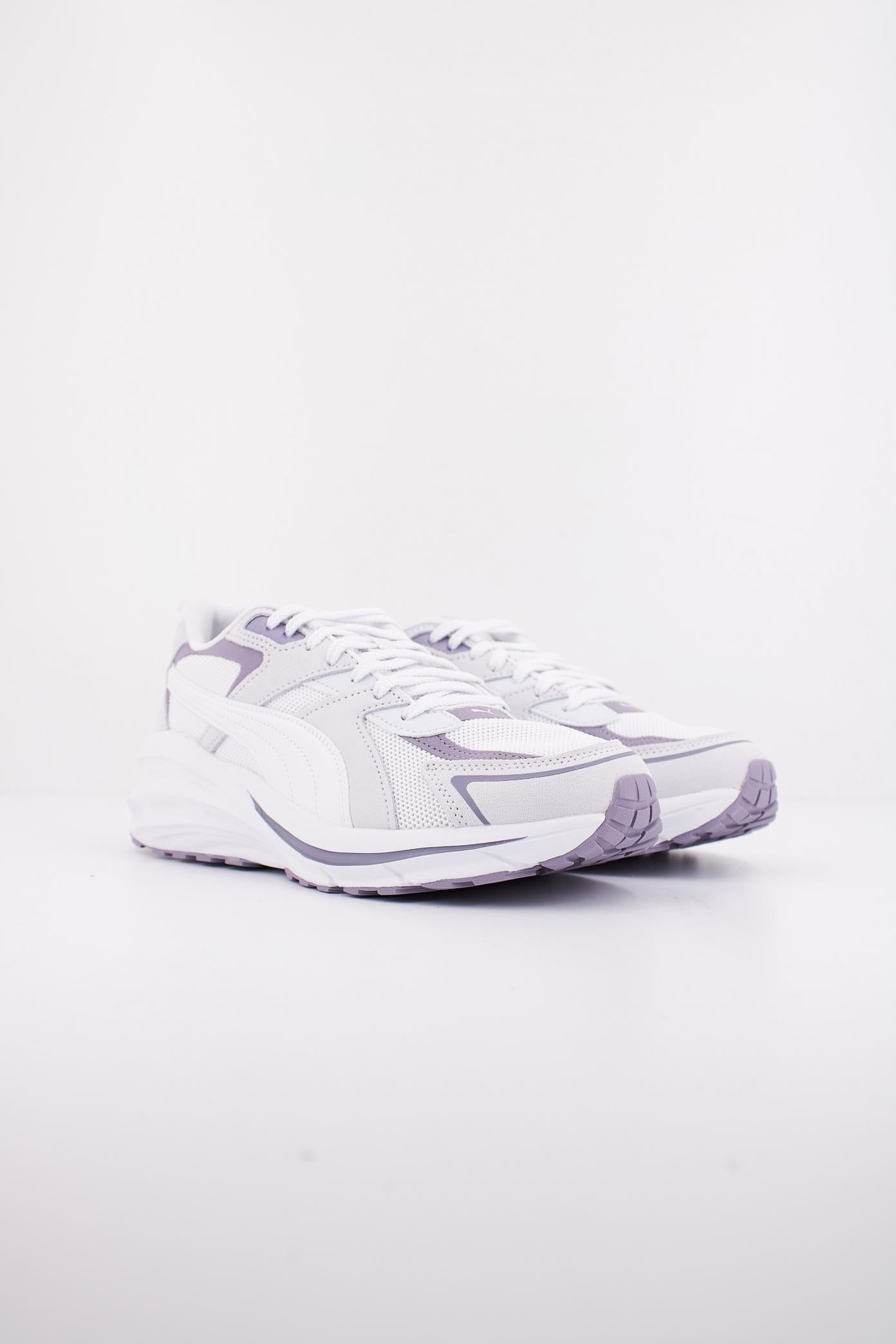 PUMA HYPNOTIC LS en color BLANCO  (2)