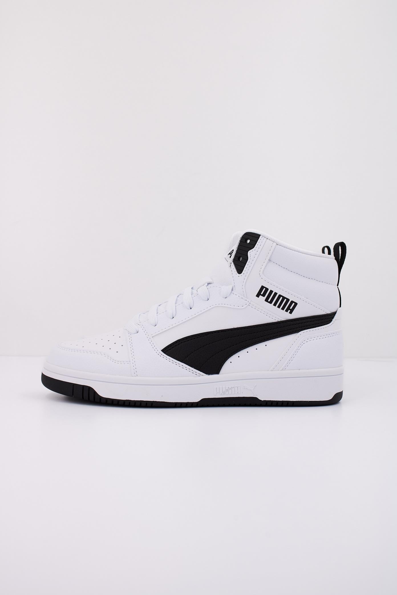 PUMA REBOUND V MID JR en color BLANCO  (1)