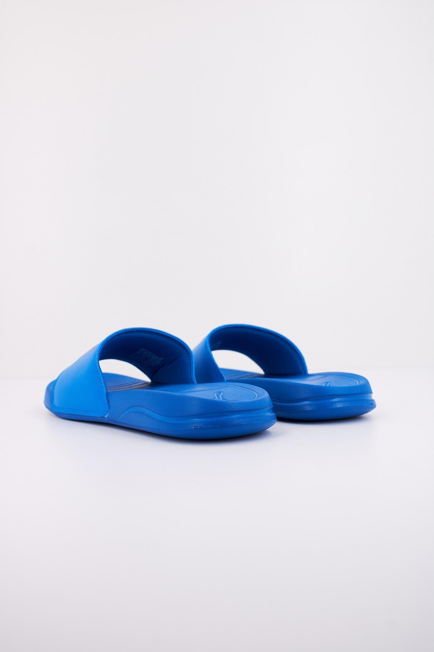 PUMA POPCAT  JR en color AZUL  (4)