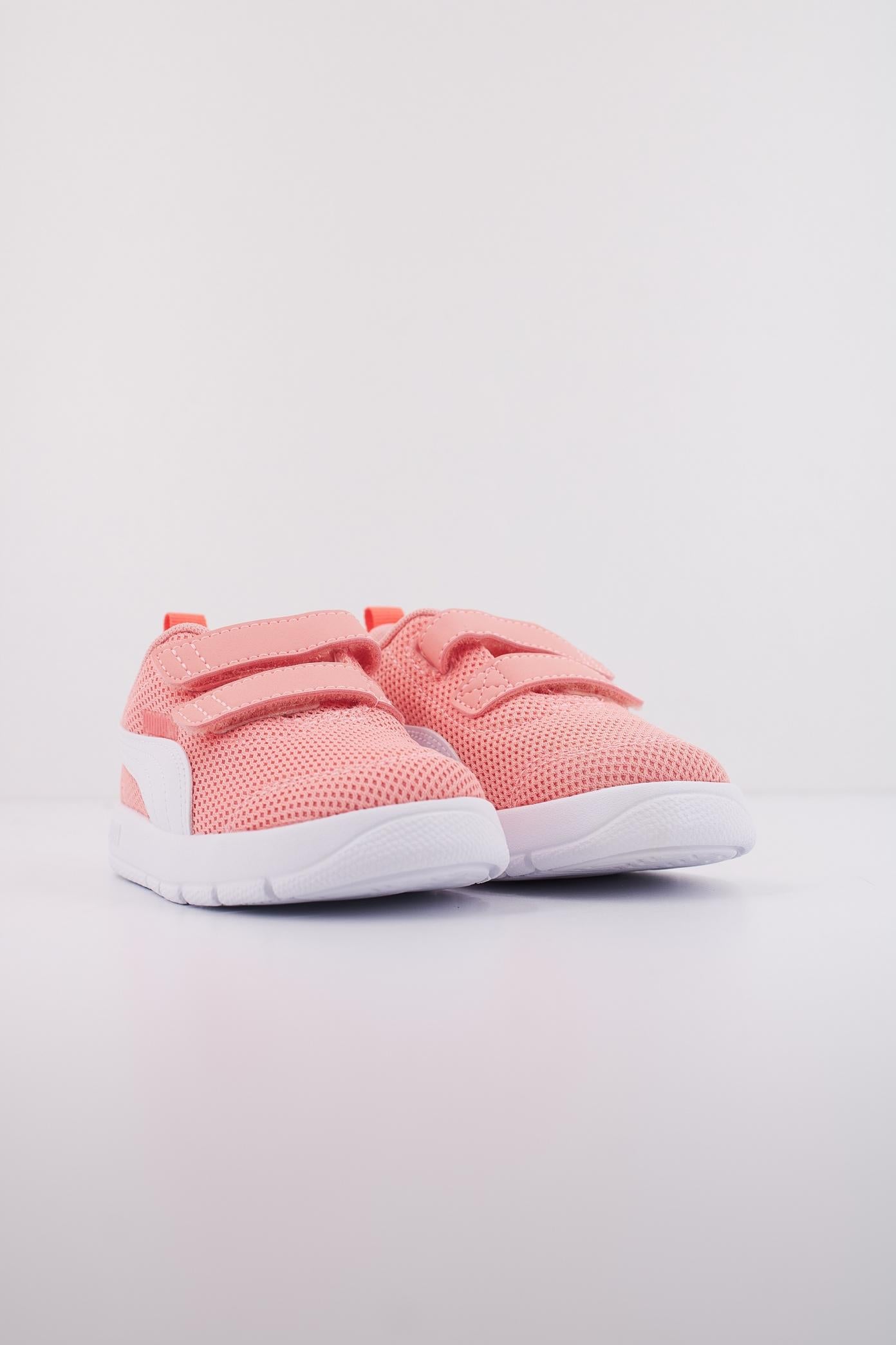 PUMA COURTFLEX V MESH INF en color ROSA  (2)
