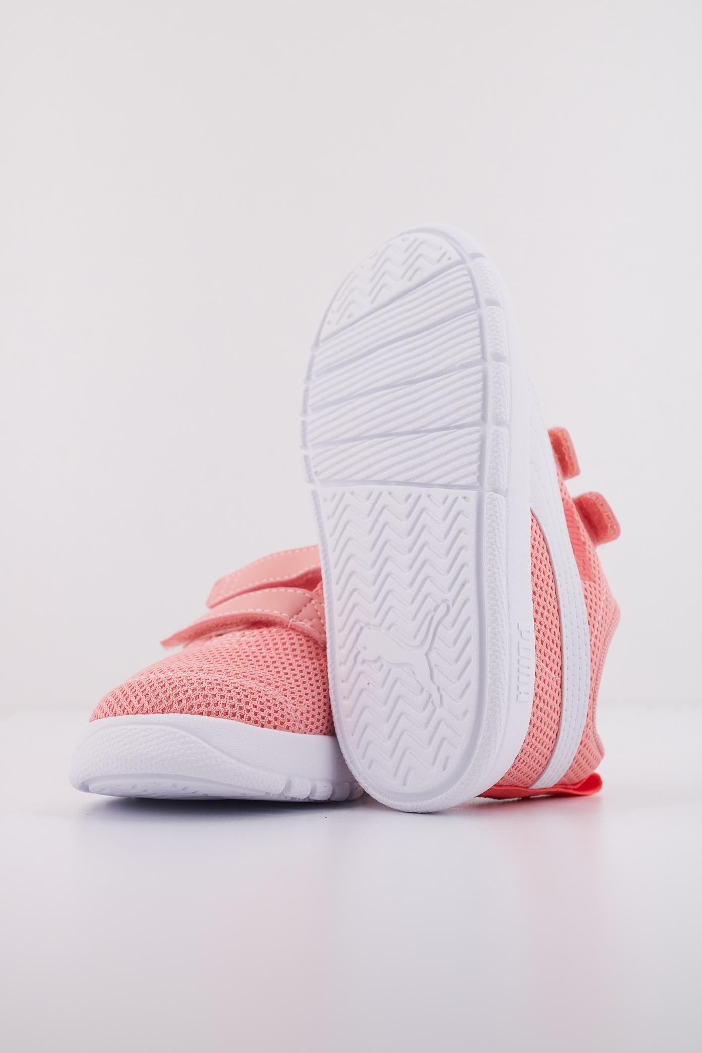 PUMA COURTFLEX V MESH INF en color ROSA  (5)