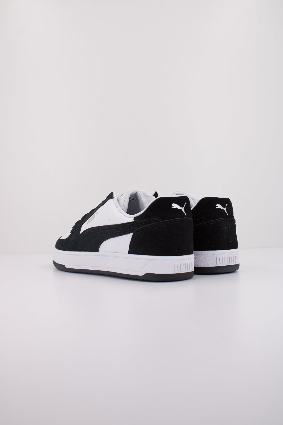 PUMA CAVEN . MONO en color NEGRO  (4)
