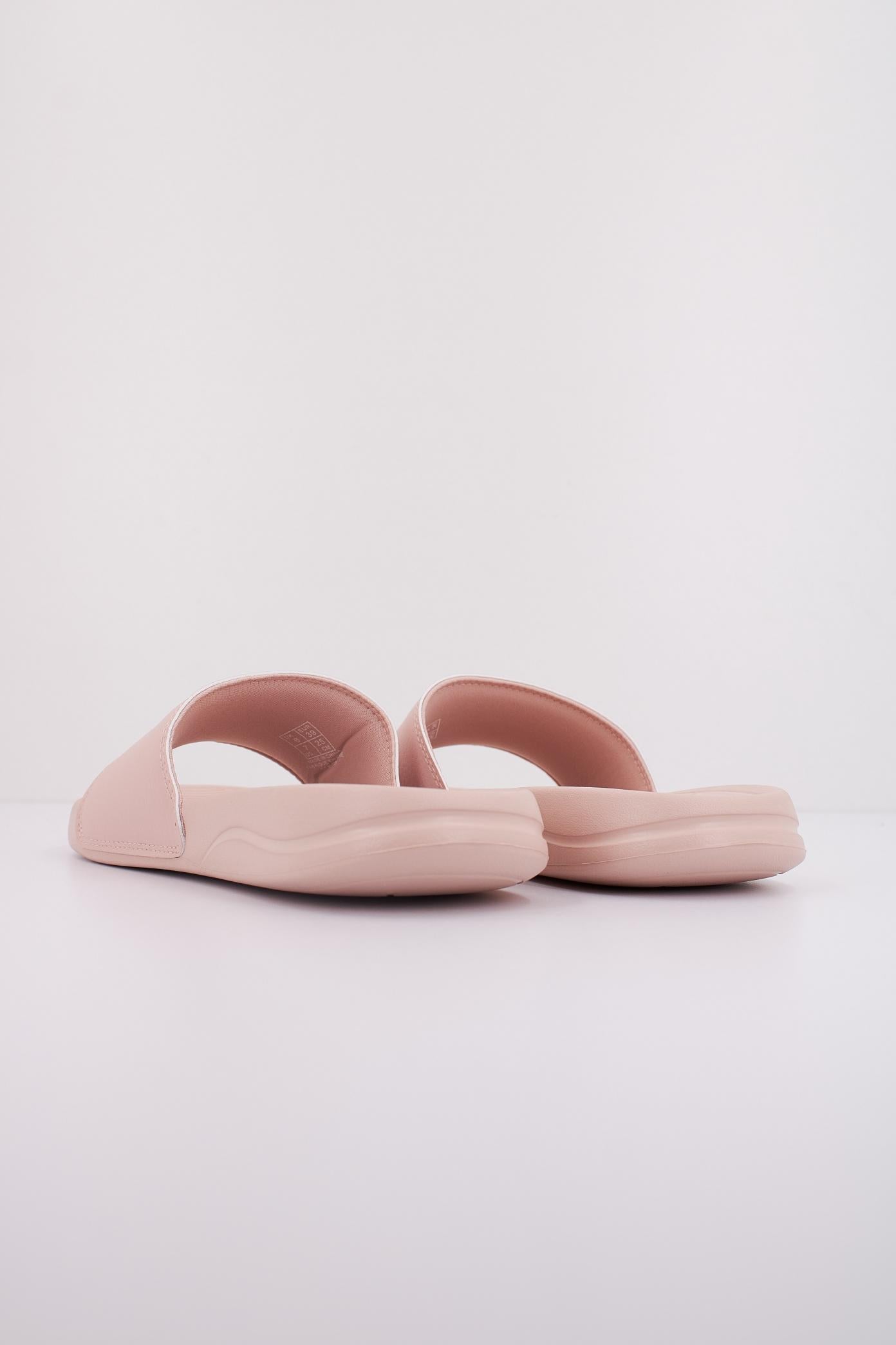 PUMA POPCAT  en color ROSA  (4)