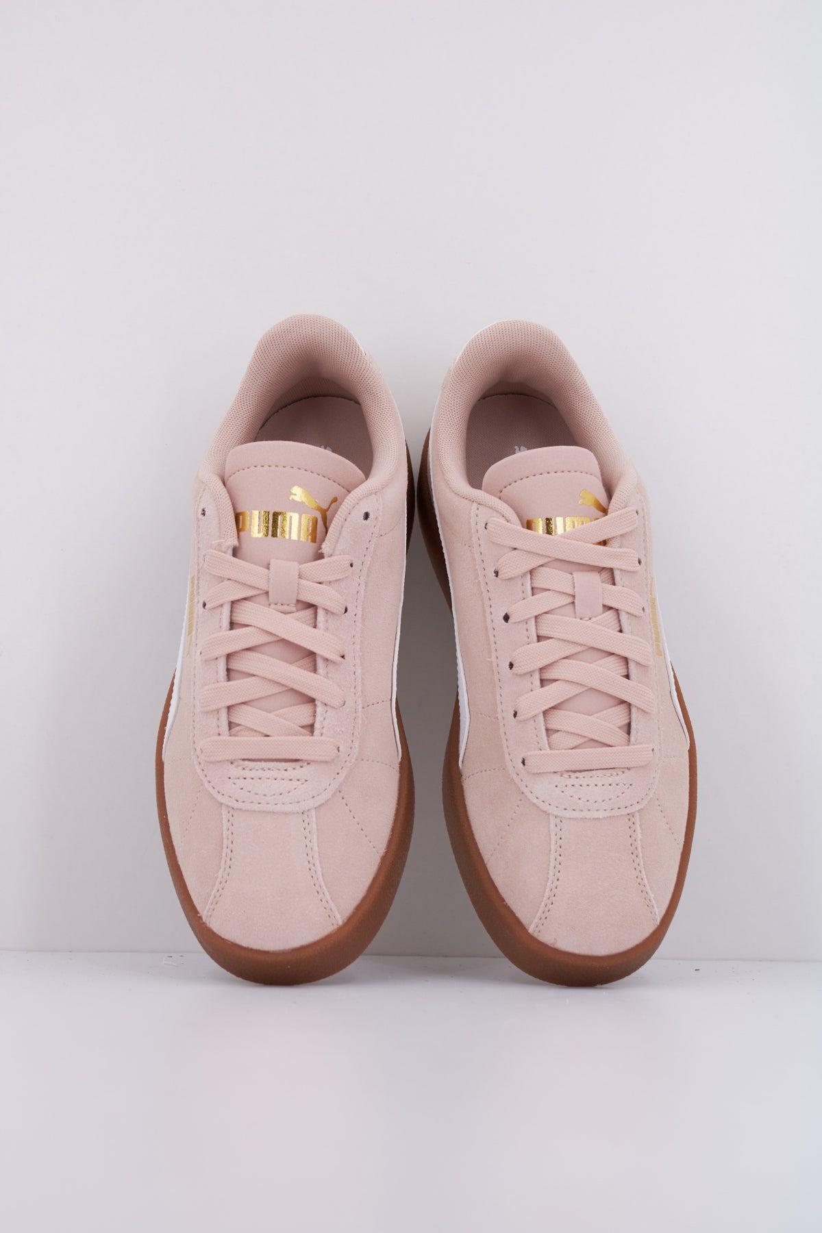 PUMA PUMA CLUB II en color ROSA  (3)