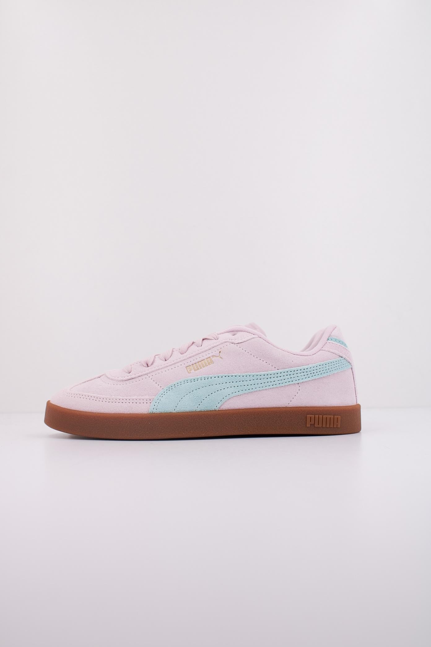 PUMA CLUB II ERA SUEDE en color ROSA  (1)