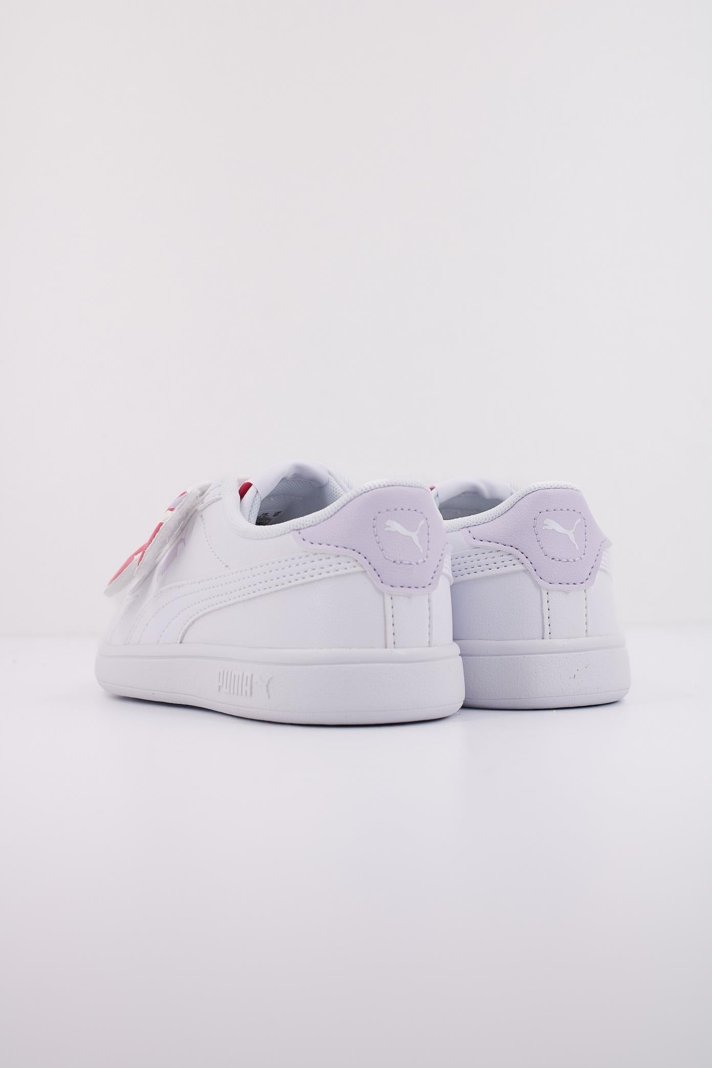 PUMA SMASH . BADGES V PS en color BLANCO  (4)
