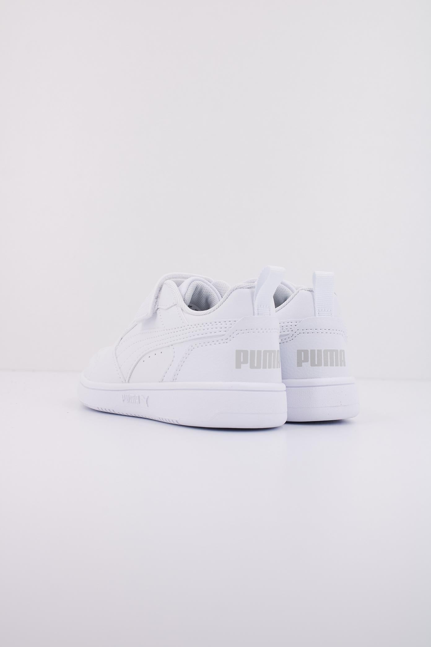 PUMA REBOUND V LO AC+ PS en color BLANCO  (4)
