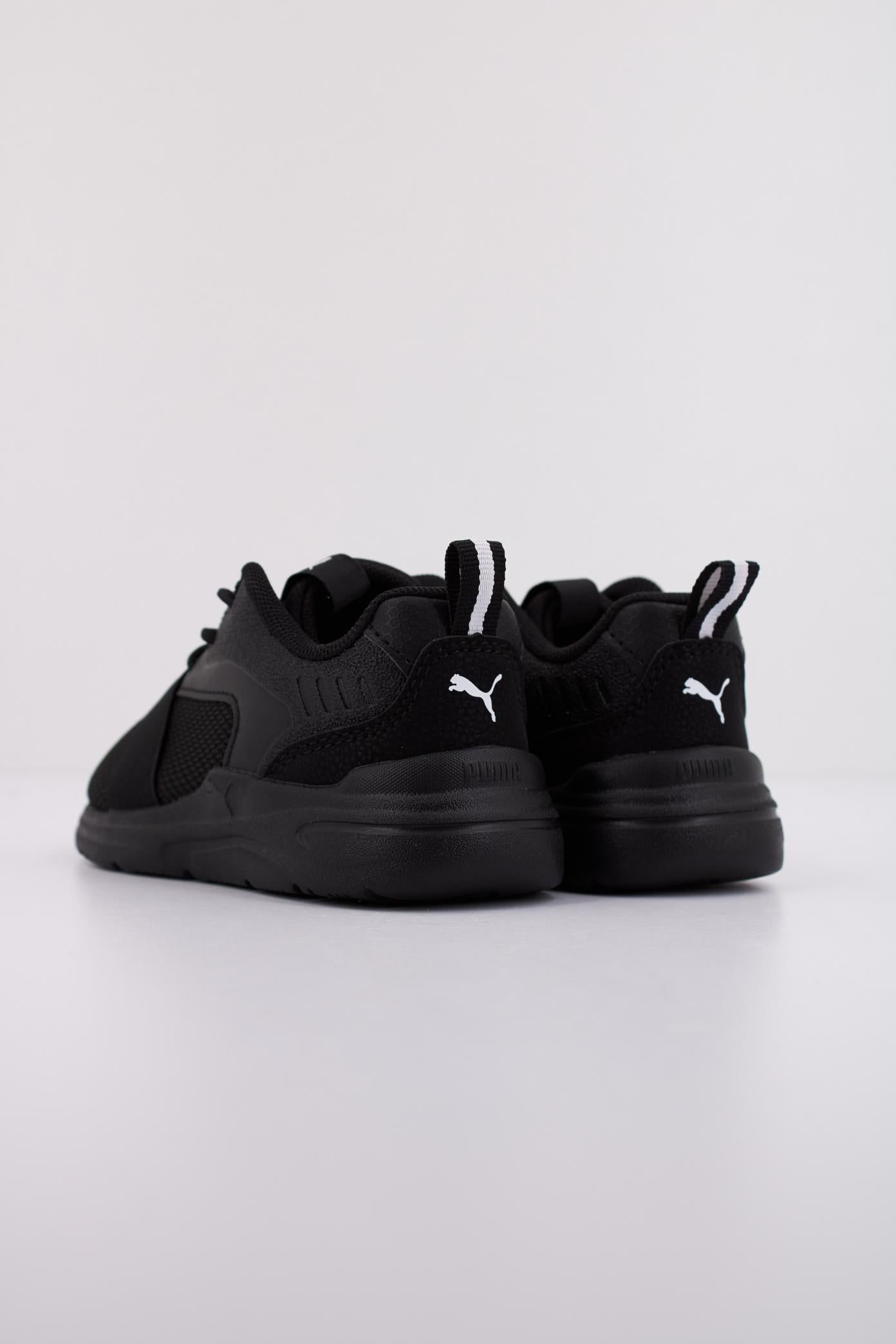PUMA SOFT WIRED  AC INF en color NEGRO  (4)